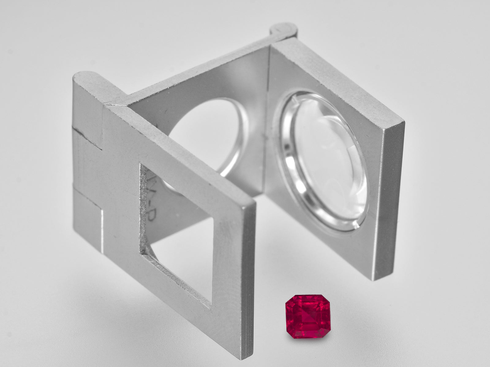 8801038-octagonal-fiery-neon-pinkish-red-grs-usa-natural-bixbite-red-emerald-0.69-ct