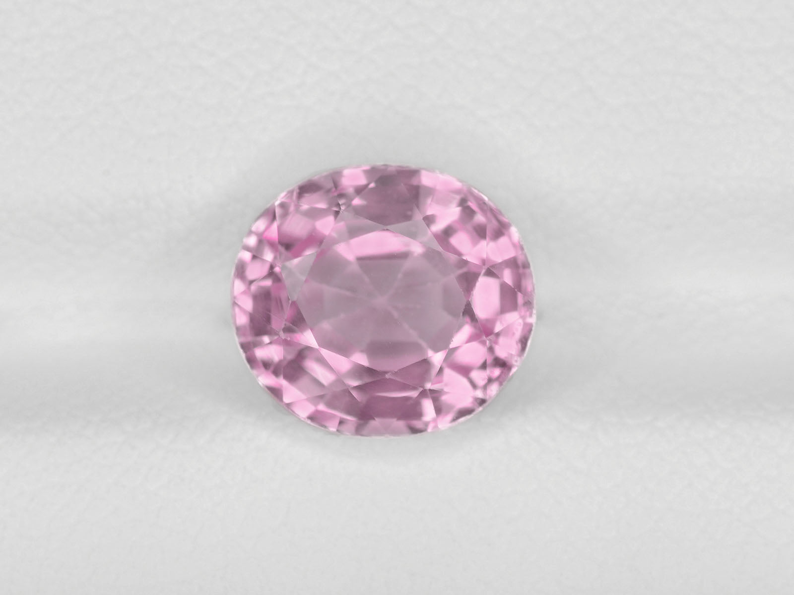 8800293-oval-light-pink-igi-burma-natural-spinel-3.34-ct