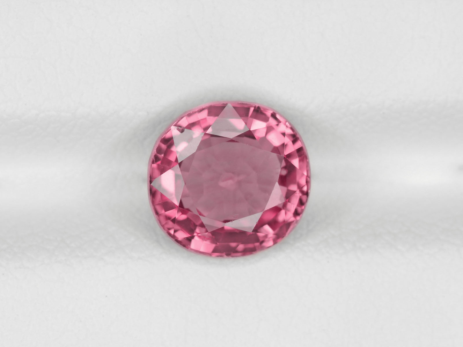 8800295-oval-medium-pink-igi-burma-natural-spinel-2.16-ct
