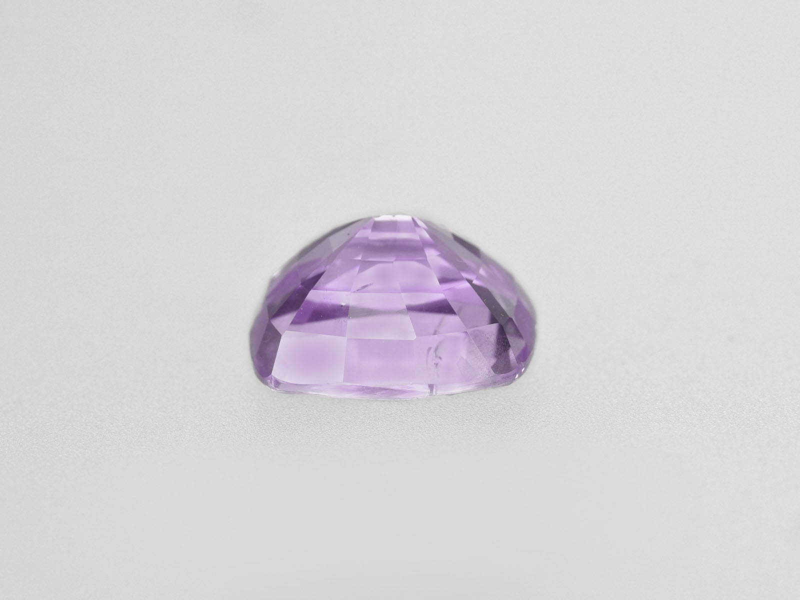 8800469-cushion-pastel-purplish-violet-igi-madagascar-natural-other-fancy-sapphire-2.93-ct