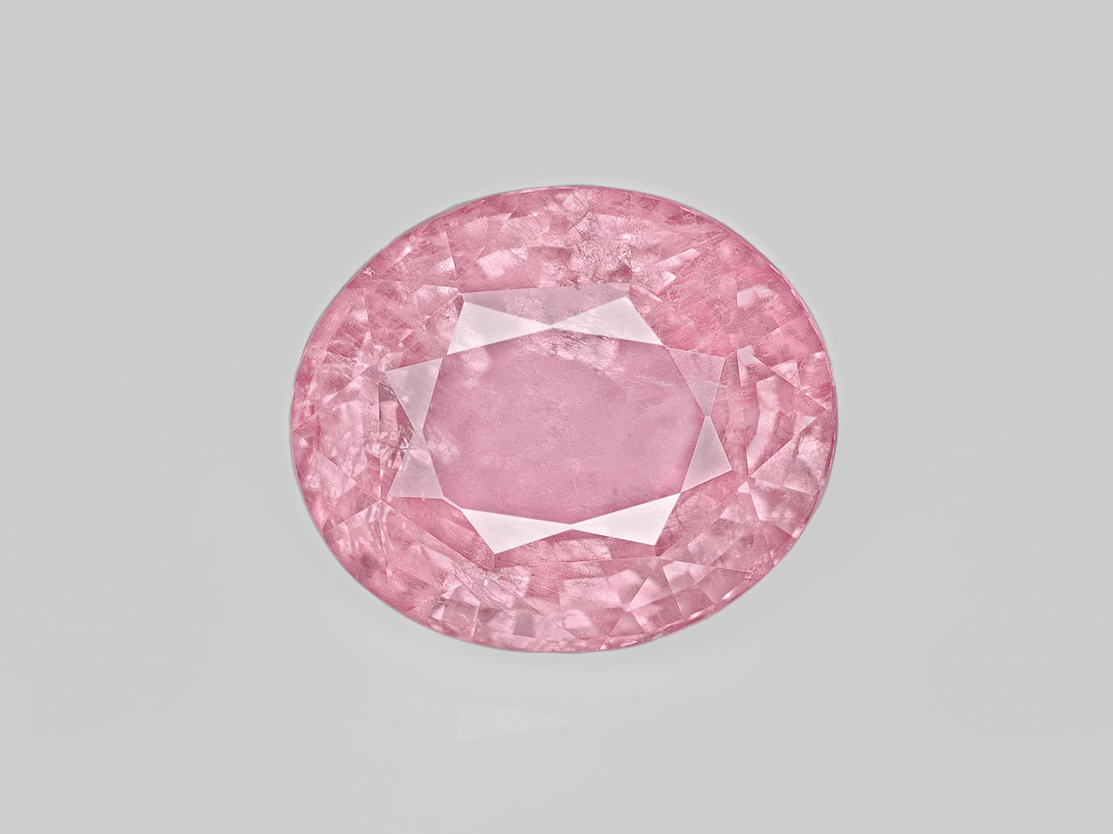 8803050-oval-intense-orangy-pink-igi-sri-lanka-natural-padparadscha-6.63-ct