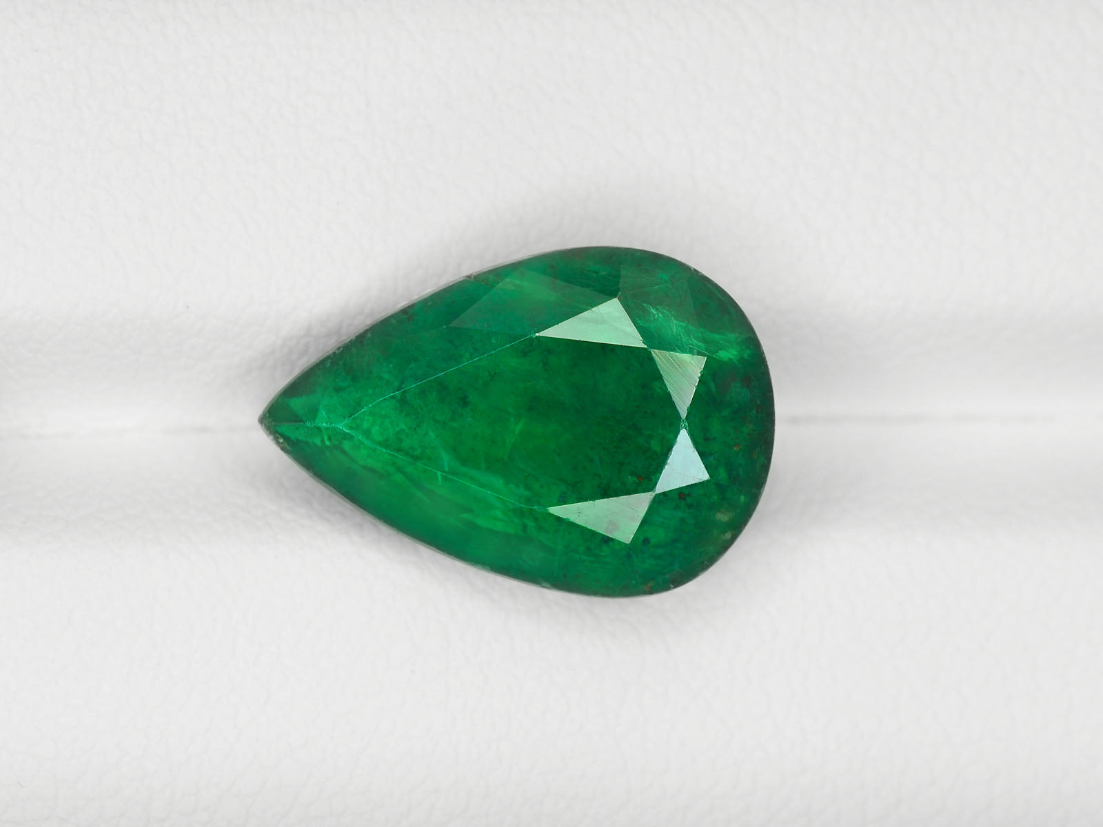 8800306-pear-royal-green-brazil-natural-emerald-7.22-ct