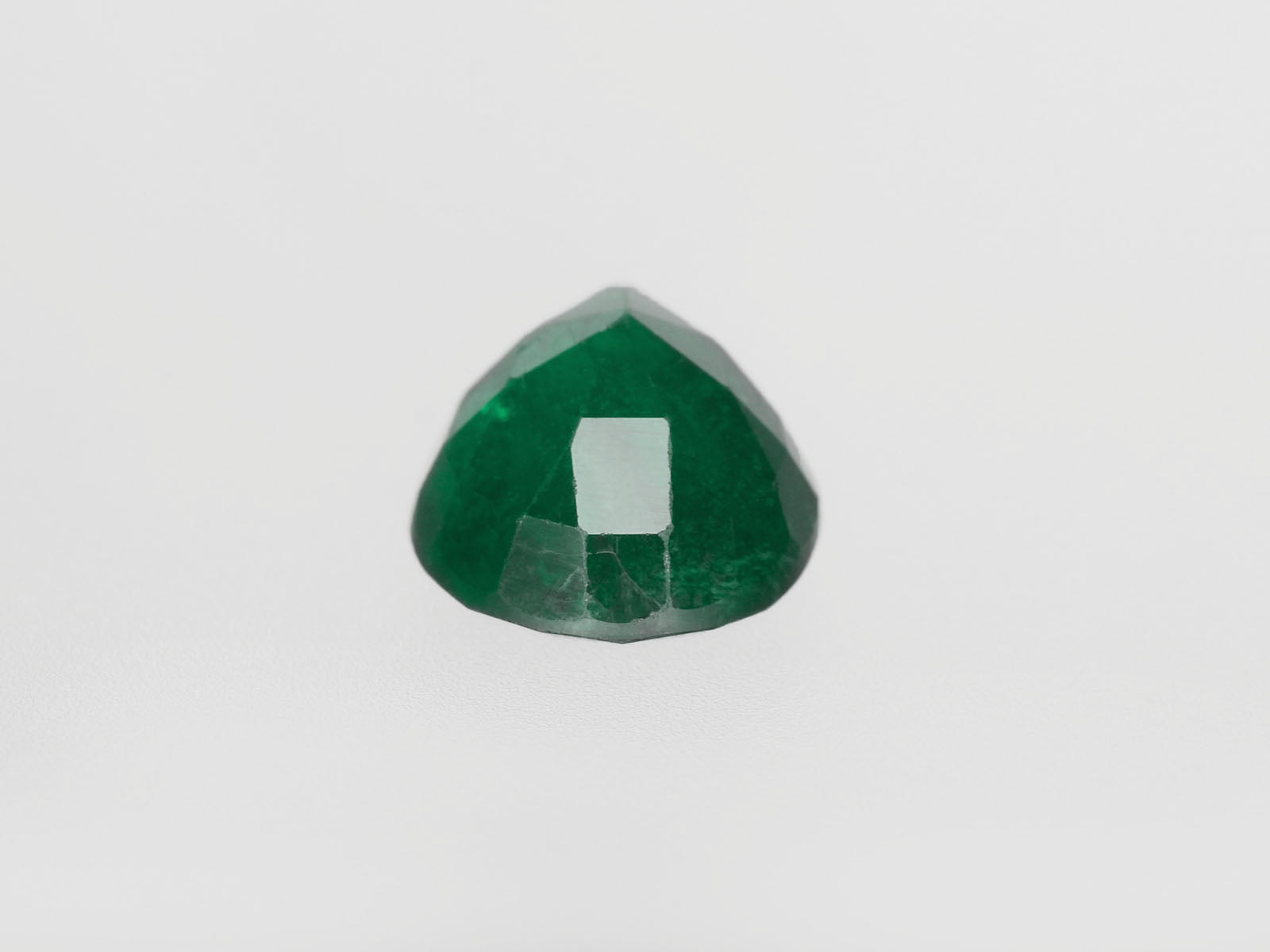8800401-pear-deep-green-brazil-natural-emerald-1.46-ct