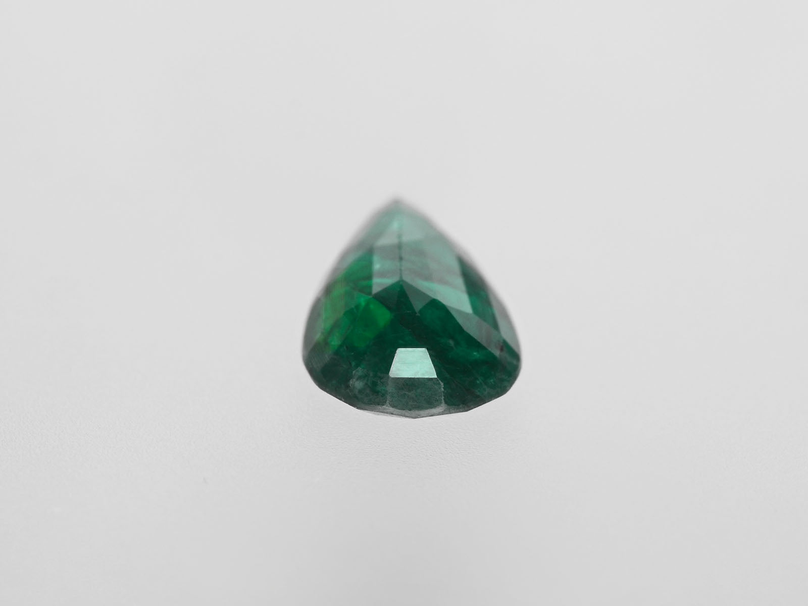 8800423-pear-royal-green-brazil-natural-emerald-1.32-ct