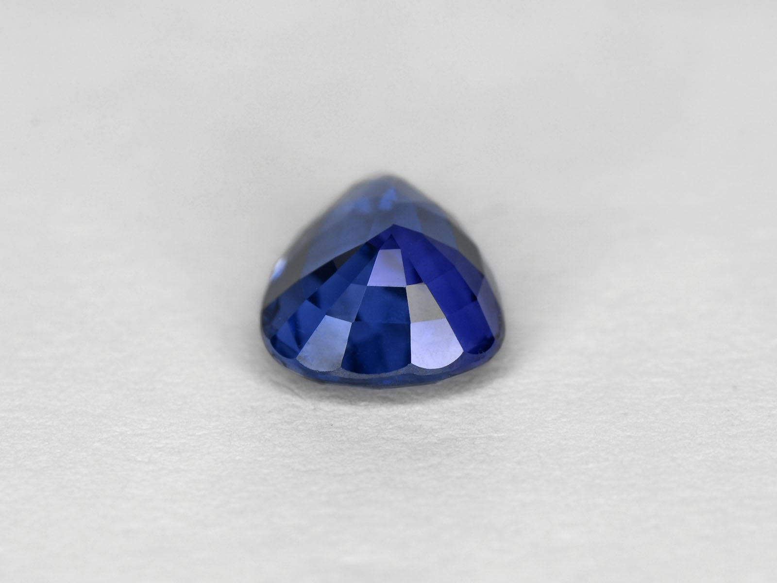8800241-pear-royal-blue-grs-madagascar-natural-blue-sapphire-1.61-ct