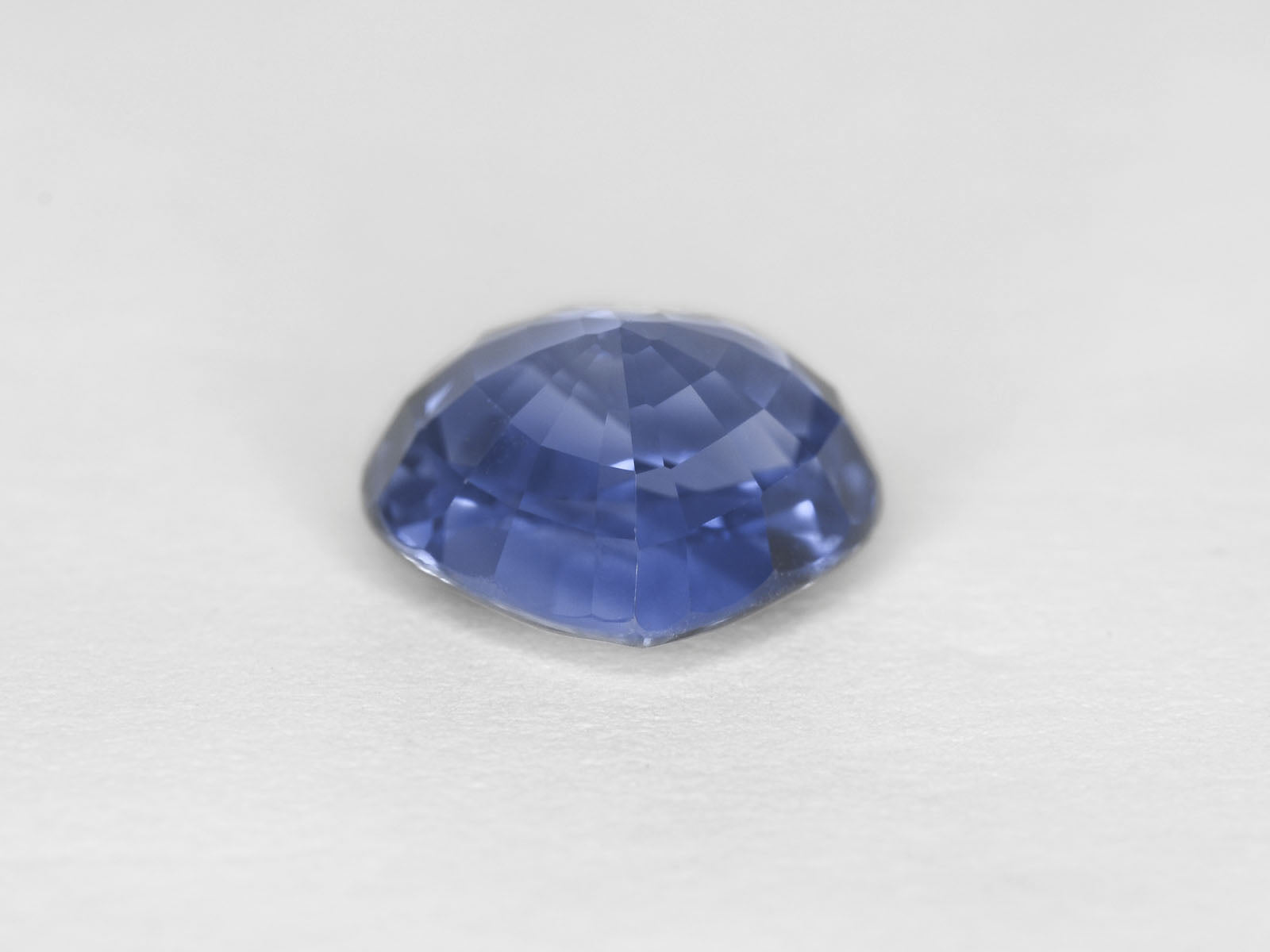 8800242-heart-lively-blue-gia-igi-madagascar-natural-blue-sapphire-3.89-ct
