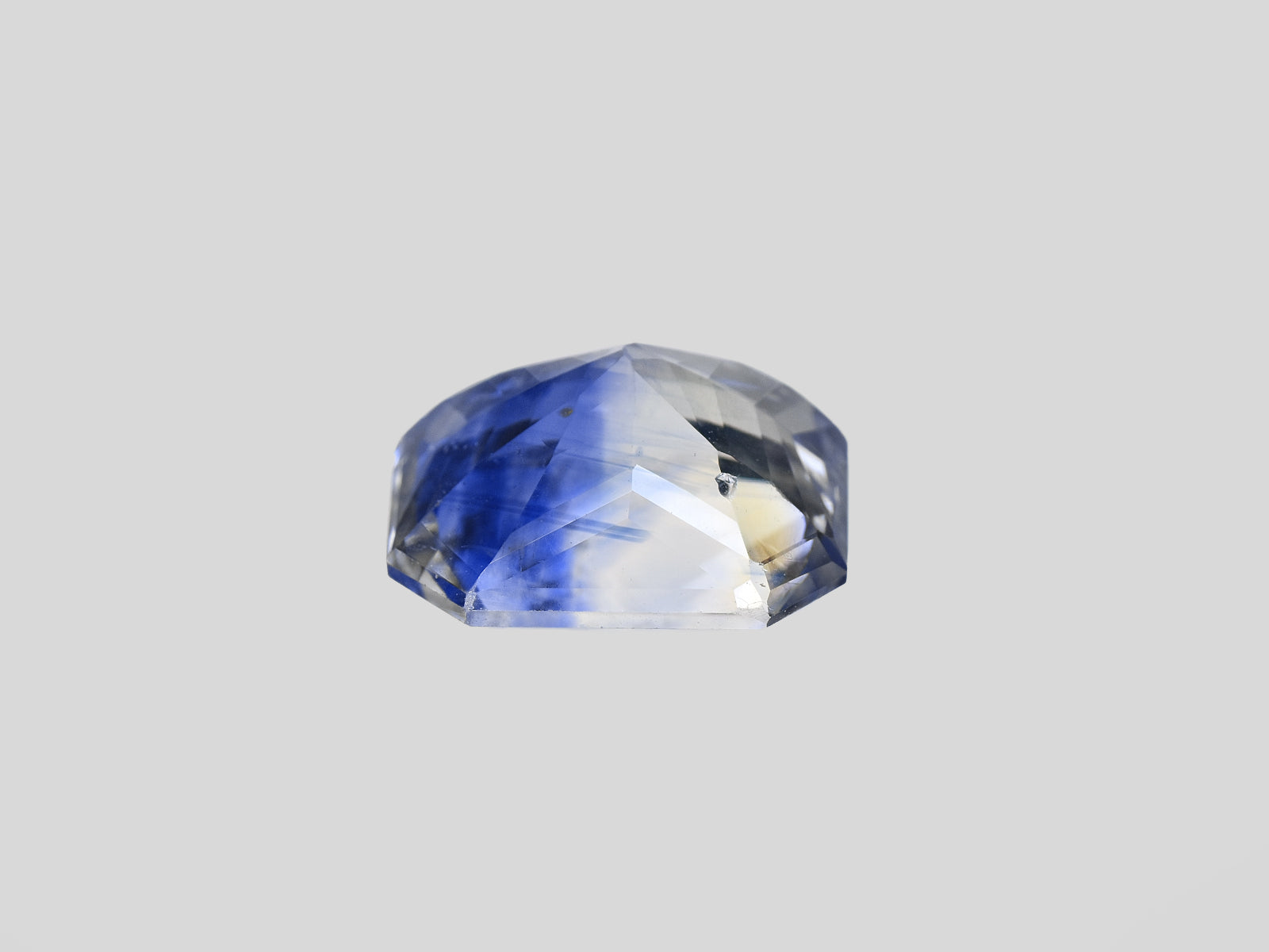 8801967-octagonal-royal-blue-&-yellow-bi-color-gia-grs-igi-kashmir-natural-other-fancy-sapphire-6.65-ct