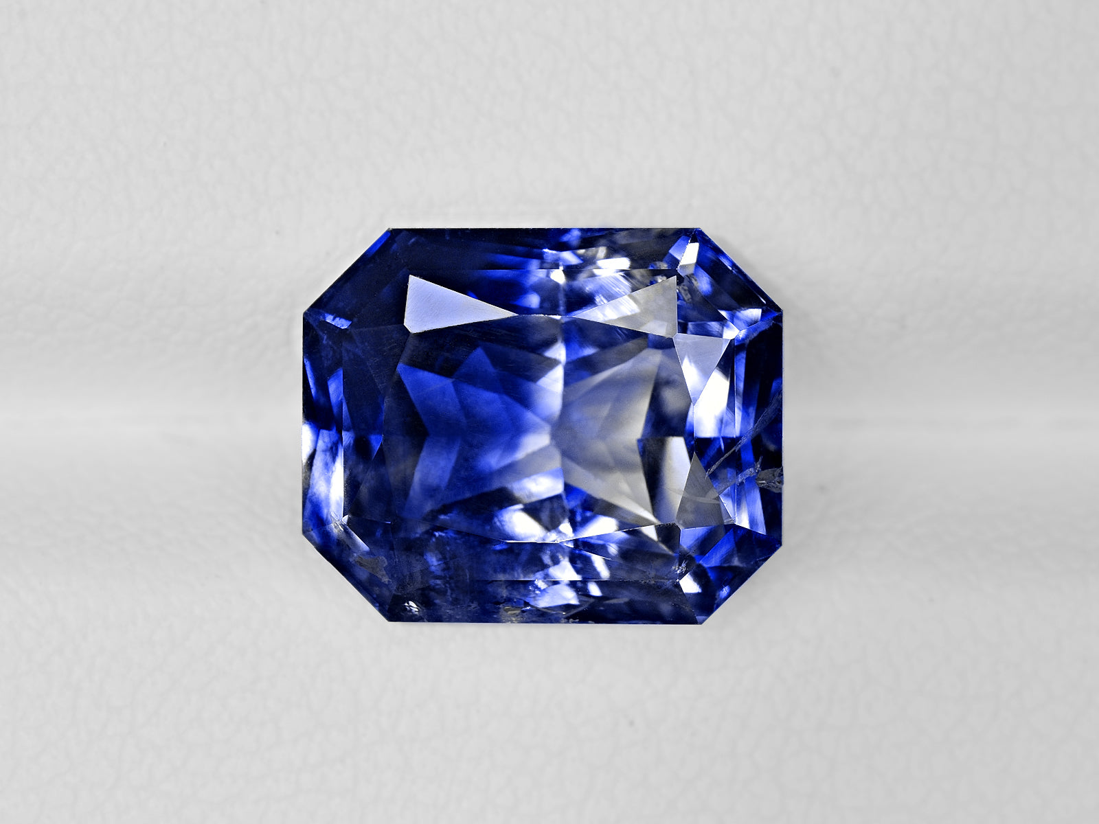 8801967-octagonal-royal-blue-&-yellow-bi-color-gia-grs-igi-kashmir-natural-other-fancy-sapphire-6.65-ct