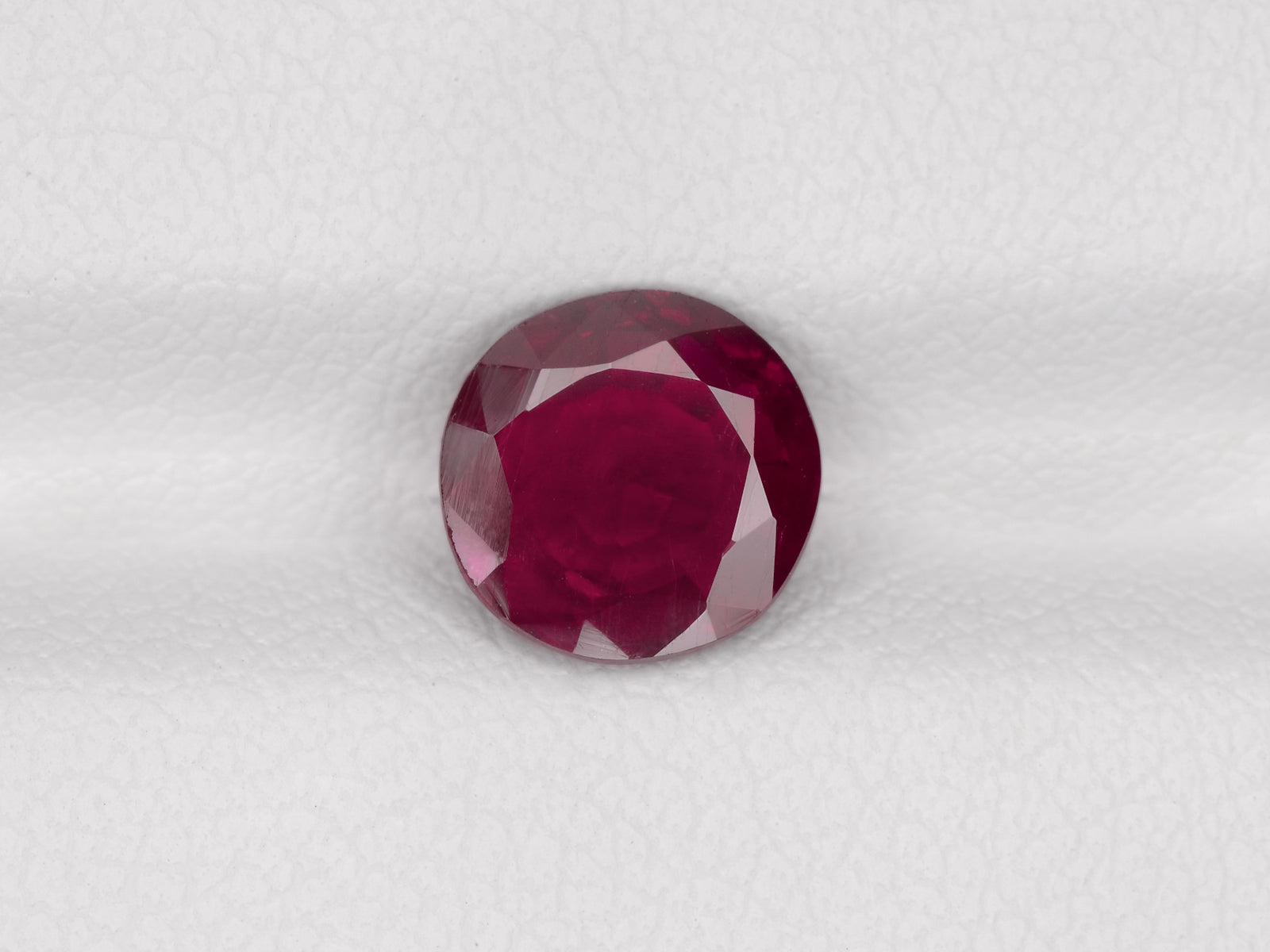 8800719-round-pigeon-blood-red-grs-burma-natural-ruby-1.23-ct