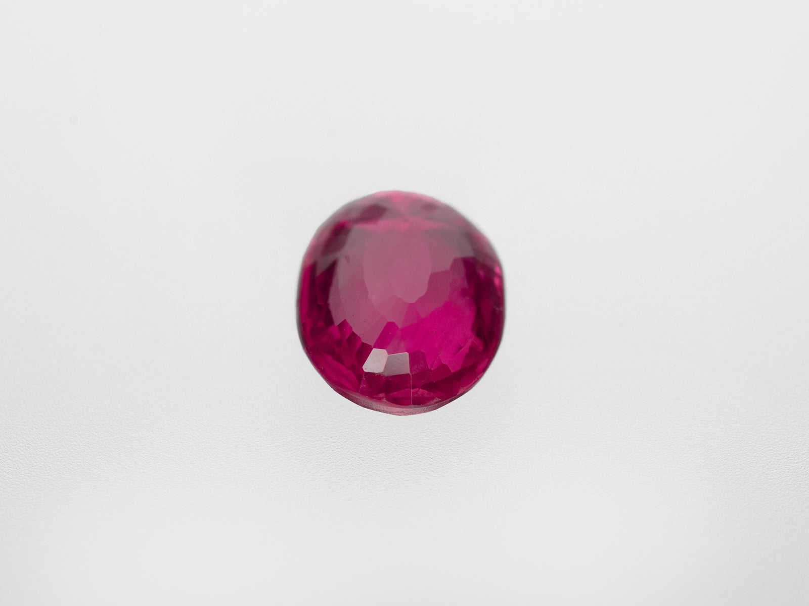 8800724-oval-lively-pinkish-red-grs-mozambique-natural-ruby-2.51-ct