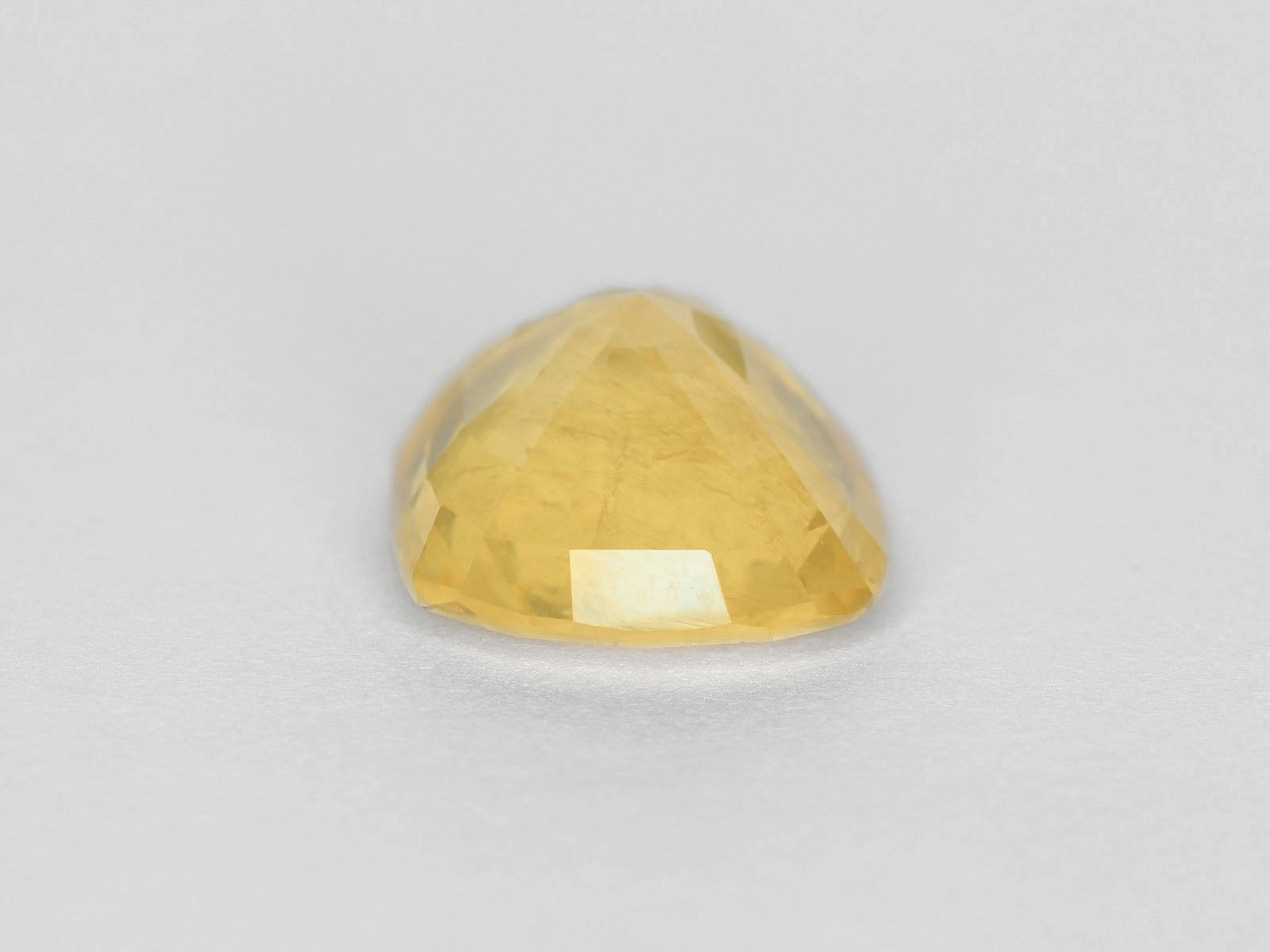 8800151-cushion-intense-yellow-igi-sri-lanka-natural-yellow-sapphire-10.47-ct