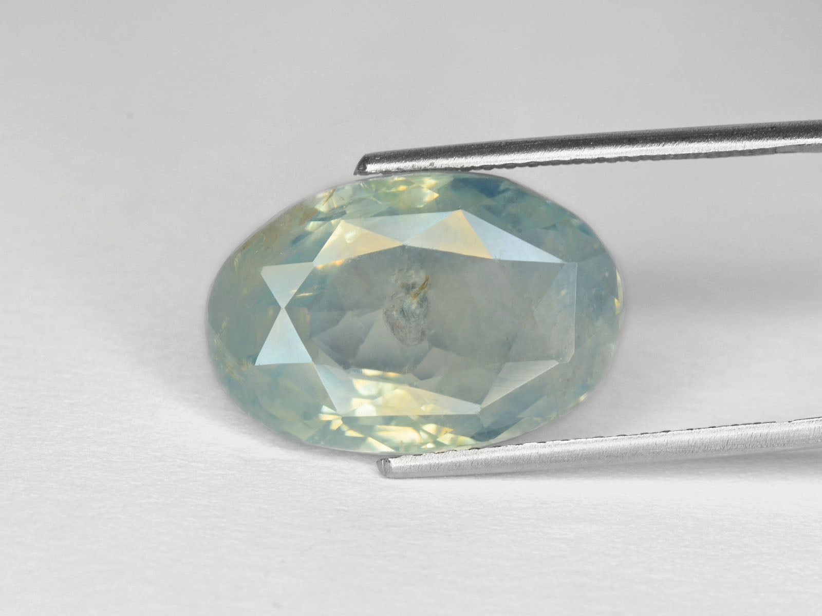 8800252-oval-pastel-greenish-yellowish-blue-gia-grs-igi-sri-lanka-natural-blue-sapphire-25.38-ct