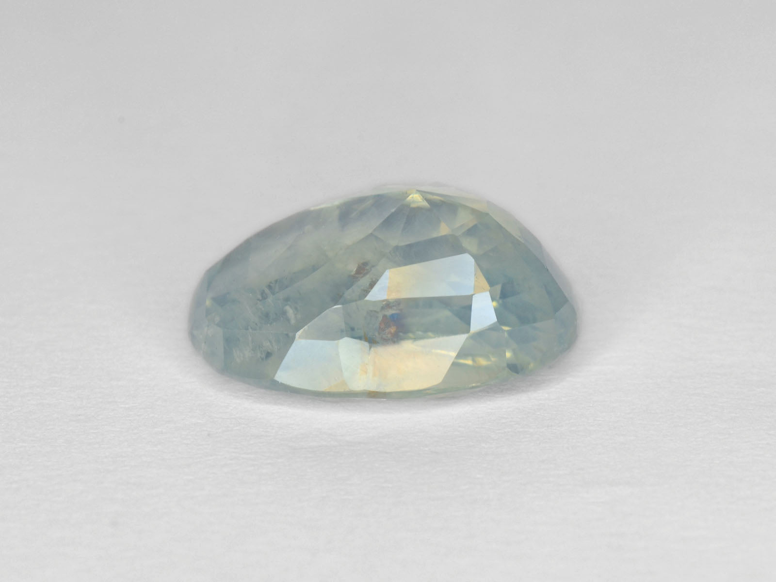 8800252-oval-pastel-greenish-yellowish-blue-gia-grs-igi-sri-lanka-natural-blue-sapphire-25.38-ct