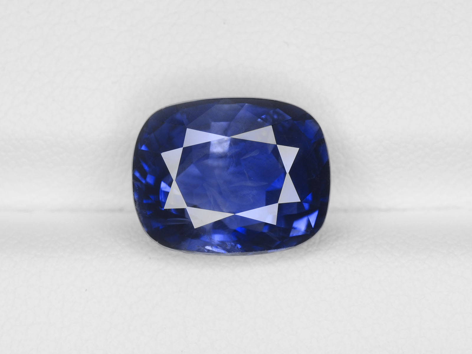 8800486-cushion-deep-royal-blue-ink-blue-gia-sri-lanka-natural-blue-sapphire-6.72-ct