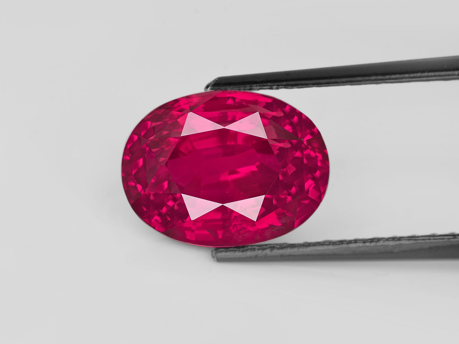 8803012-oval-fiery-vivid-pinkish-red-grs-mozambique-natural-ruby-6.51-ct