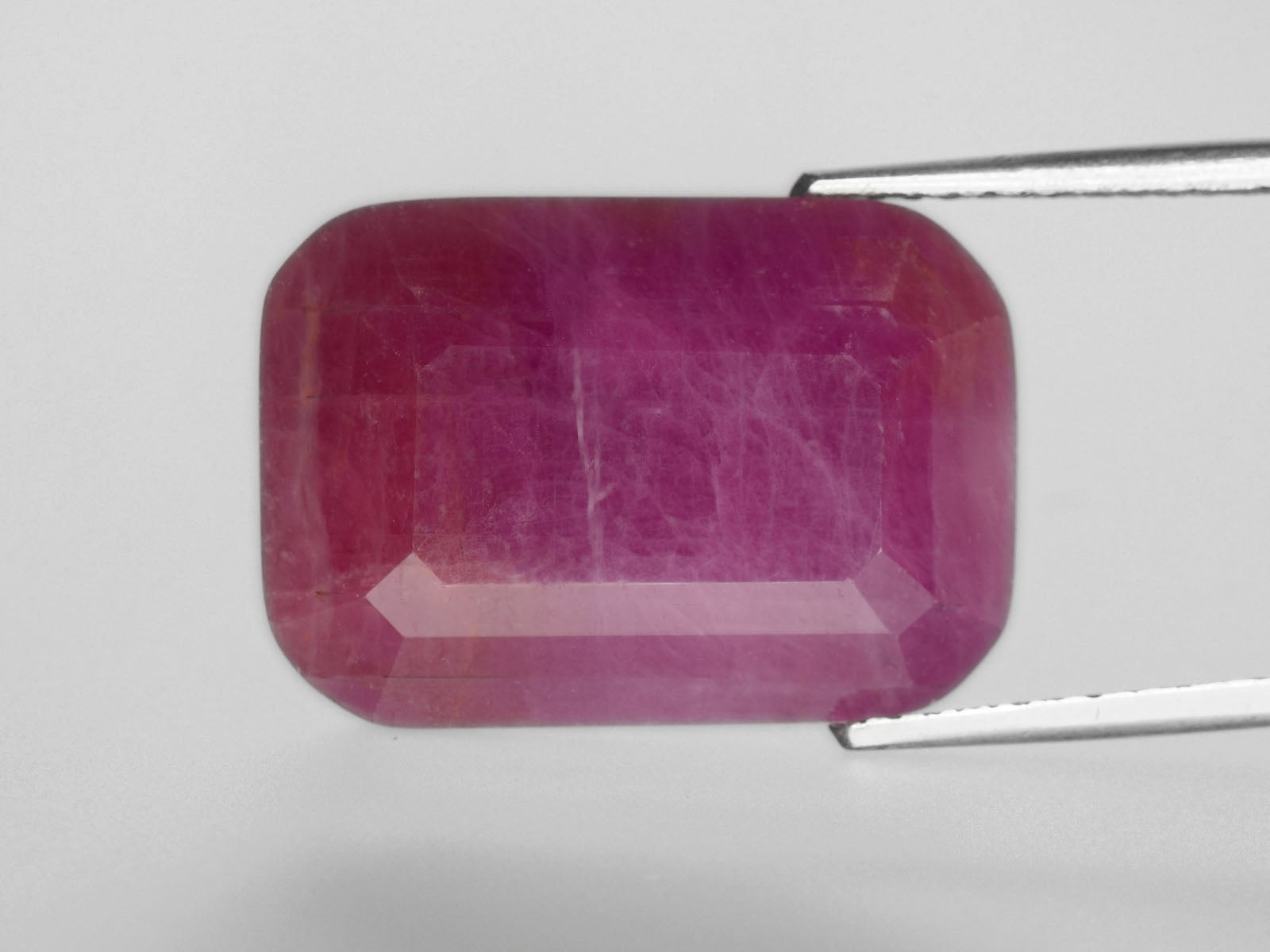 8800487-octagonal-pinkish-red-grs-burma-natural-ruby-31.96-ct