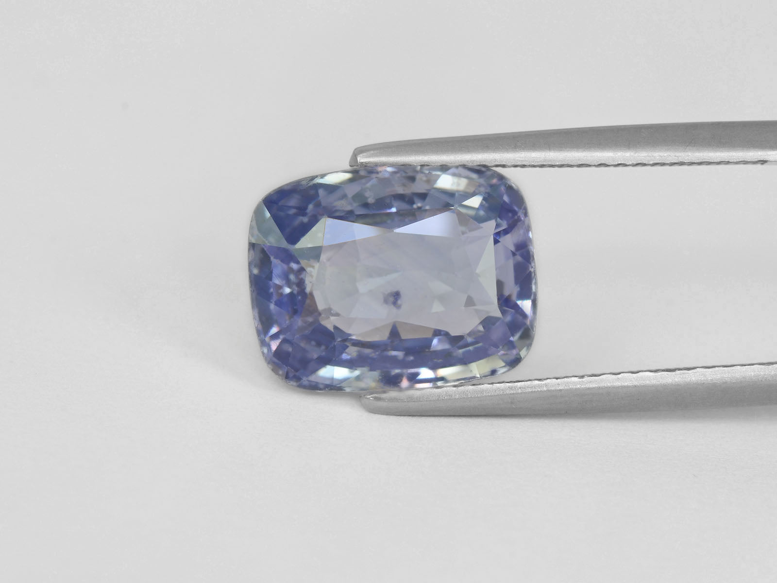 8800153-cushion-lustrous-violetish-blue-gia-sri-lanka-natural-blue-sapphire-9.40-ct