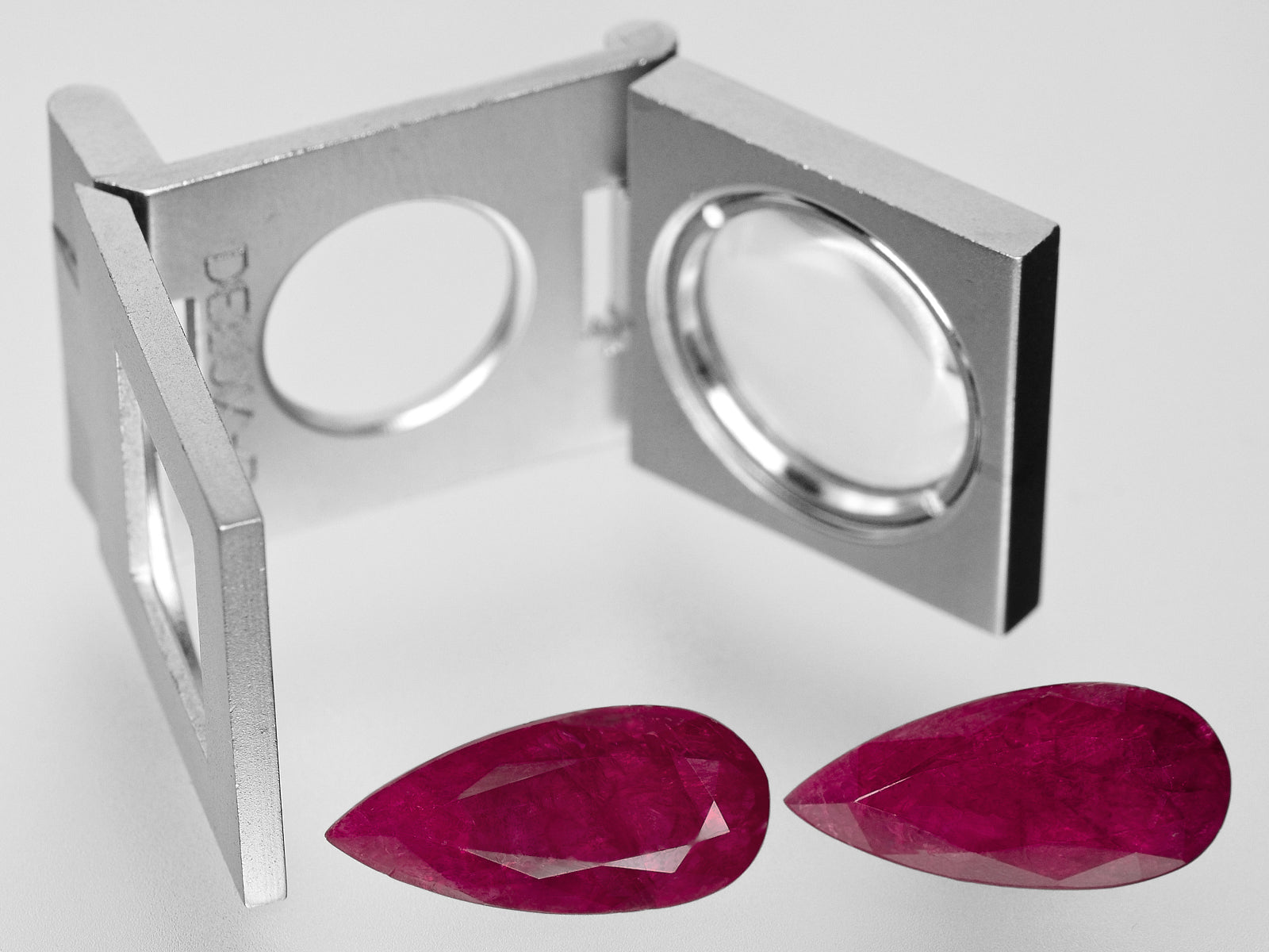 8800726-pear-deep-red-grs-gii-mozambique-natural-ruby-12.17-ct