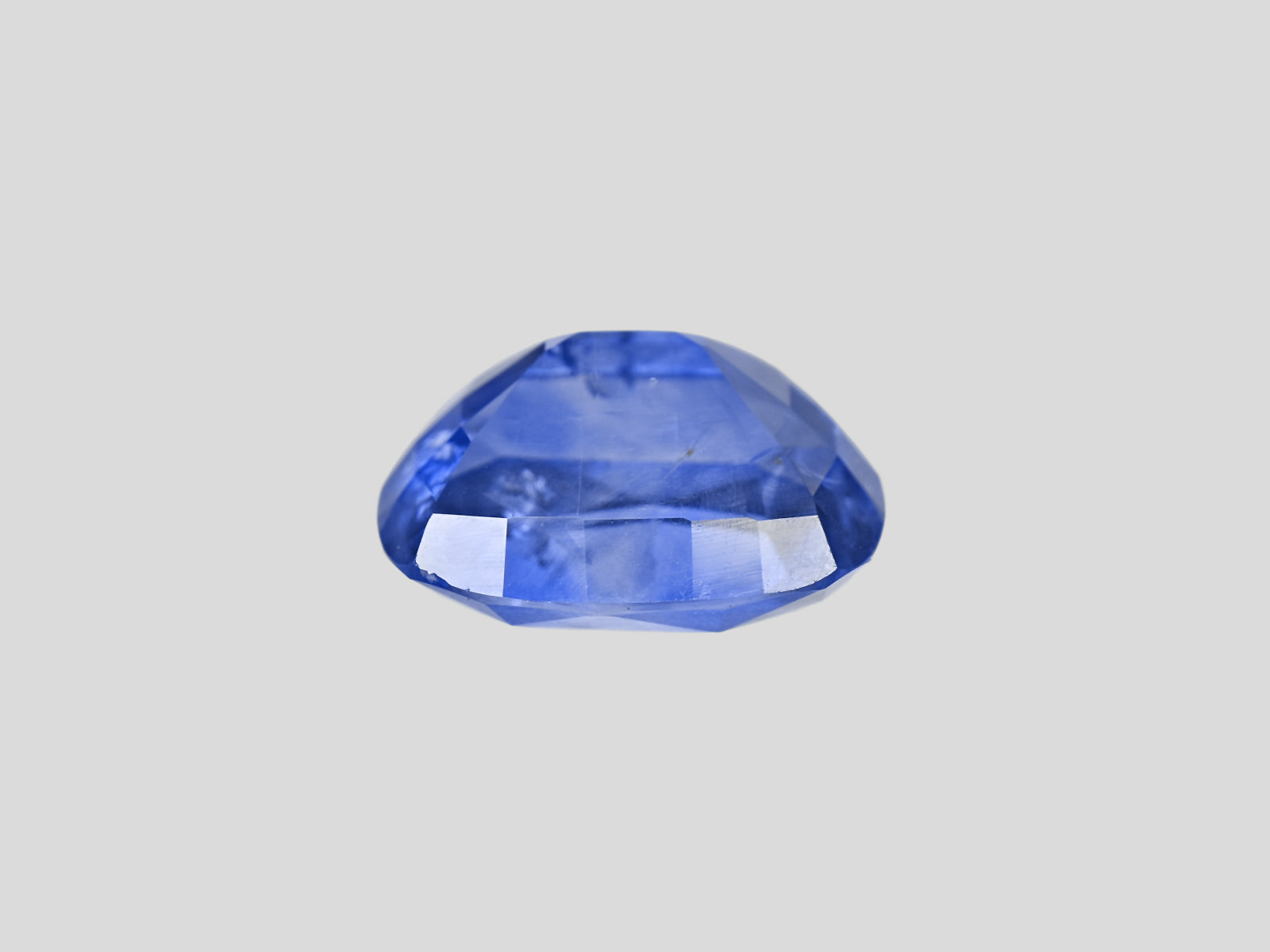 8802071-cushion-velvety-cornflower-blue-grs-sri-lanka-natural-blue-sapphire-5.46-ct