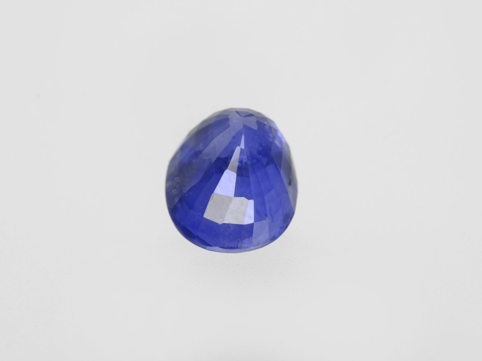 8800728-oval-fiery-deep-blue-grs-sri-lanka-natural-blue-sapphire-5.08-ct