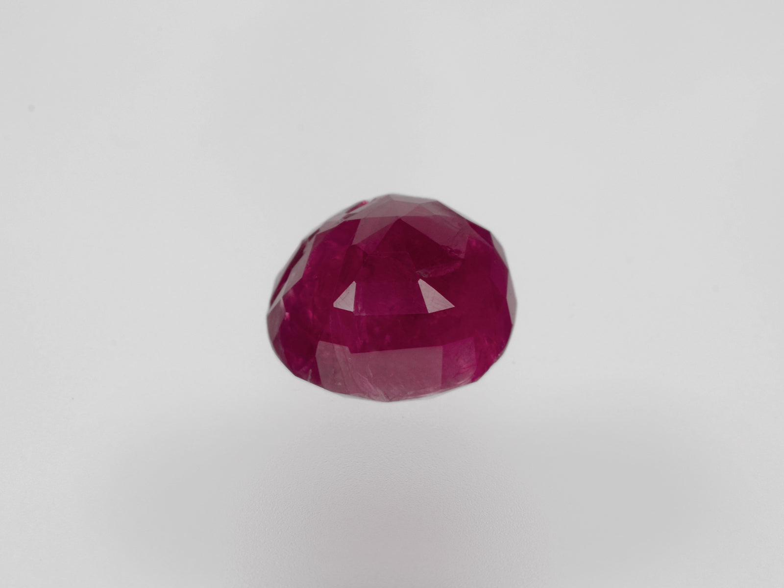 8800717-cushion-intense-red-with-a-slight-pinkish-hue-grs-burma-natural-ruby-13.24-ct
