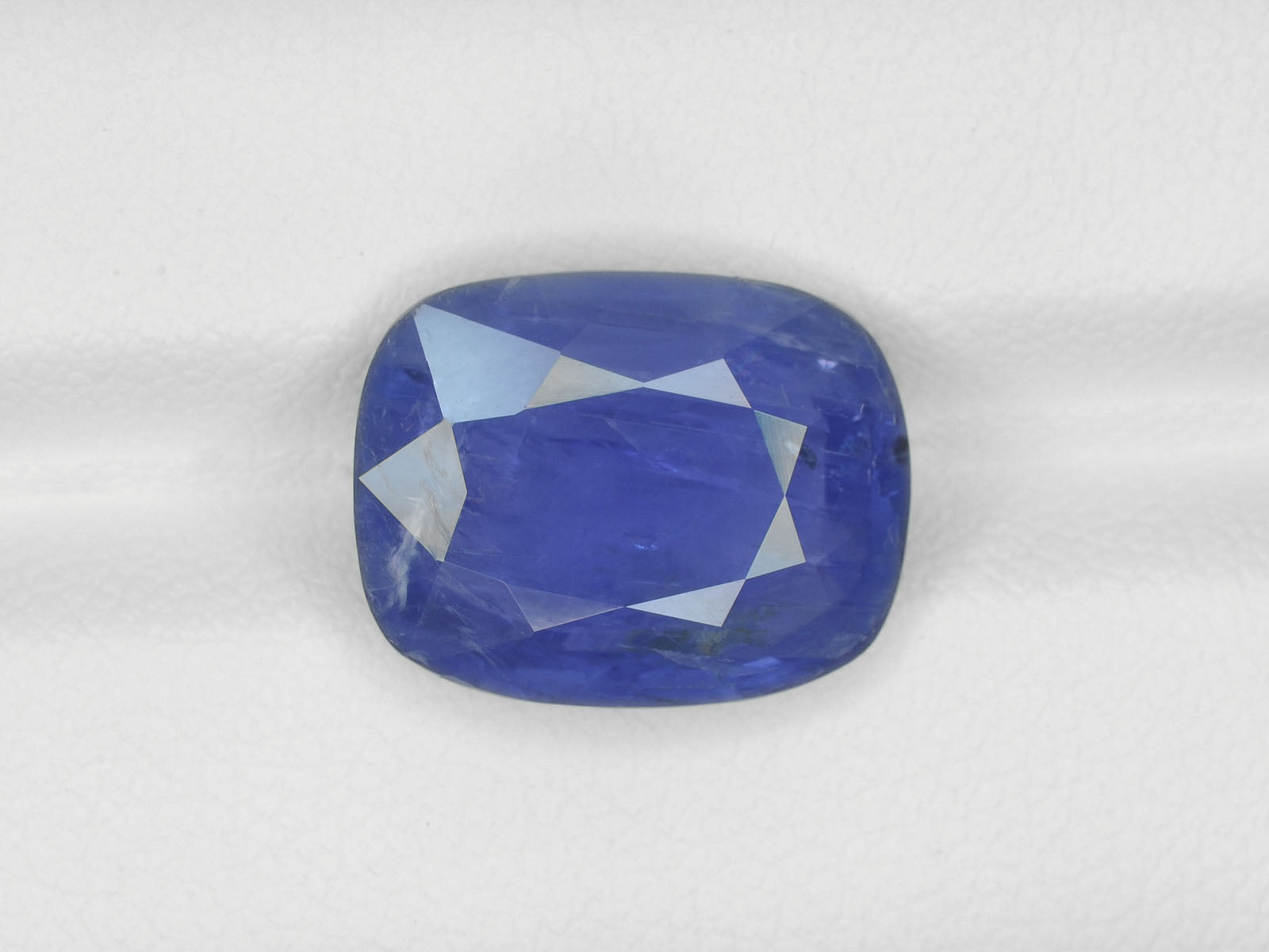 8800200-cushion-cornflower-blue-igi-burma-natural-blue-sapphire-7.08-ct