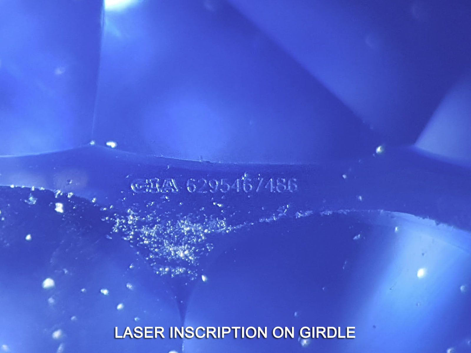 8800916-round-lustrous-intense-blue-gia-kashmir-natural-blue-sapphire-7.21-ct