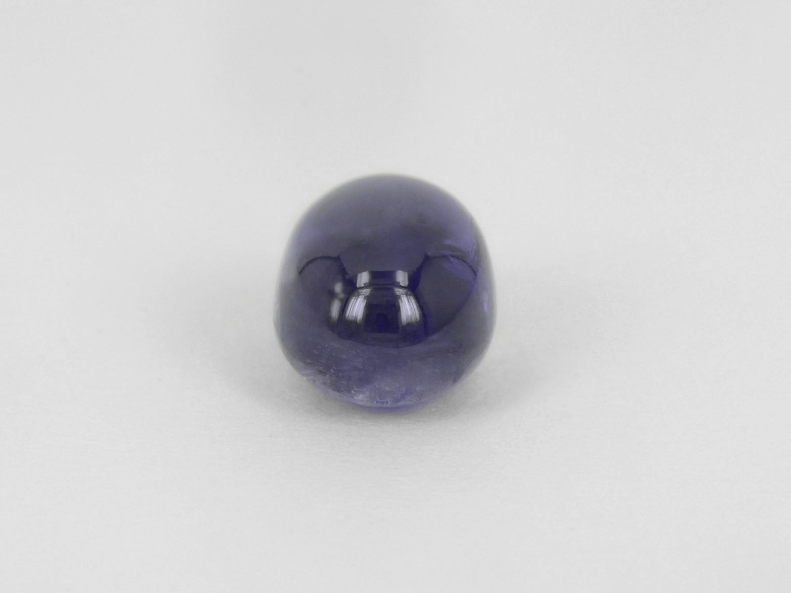 8800162-cabochon-deep-intense-violet-blue-grs-madagascar-natural-blue-sapphire-7.90-ct