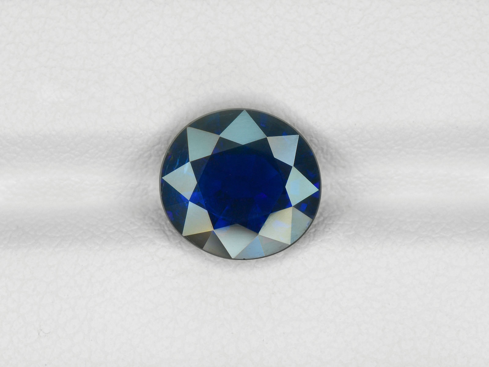 8800170-oval-deep-royal-blue-grs-madagascar-natural-blue-sapphire-4.02-ct