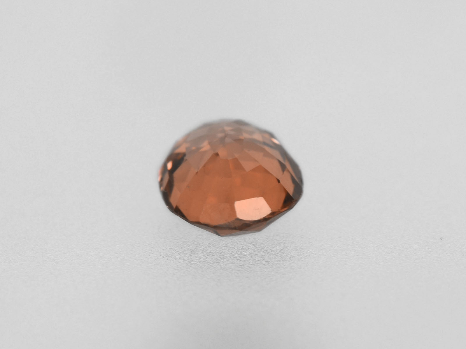 8800357-oval-brownish-orange-pink-grs-madagascar-natural-padparadscha-1.46-ct