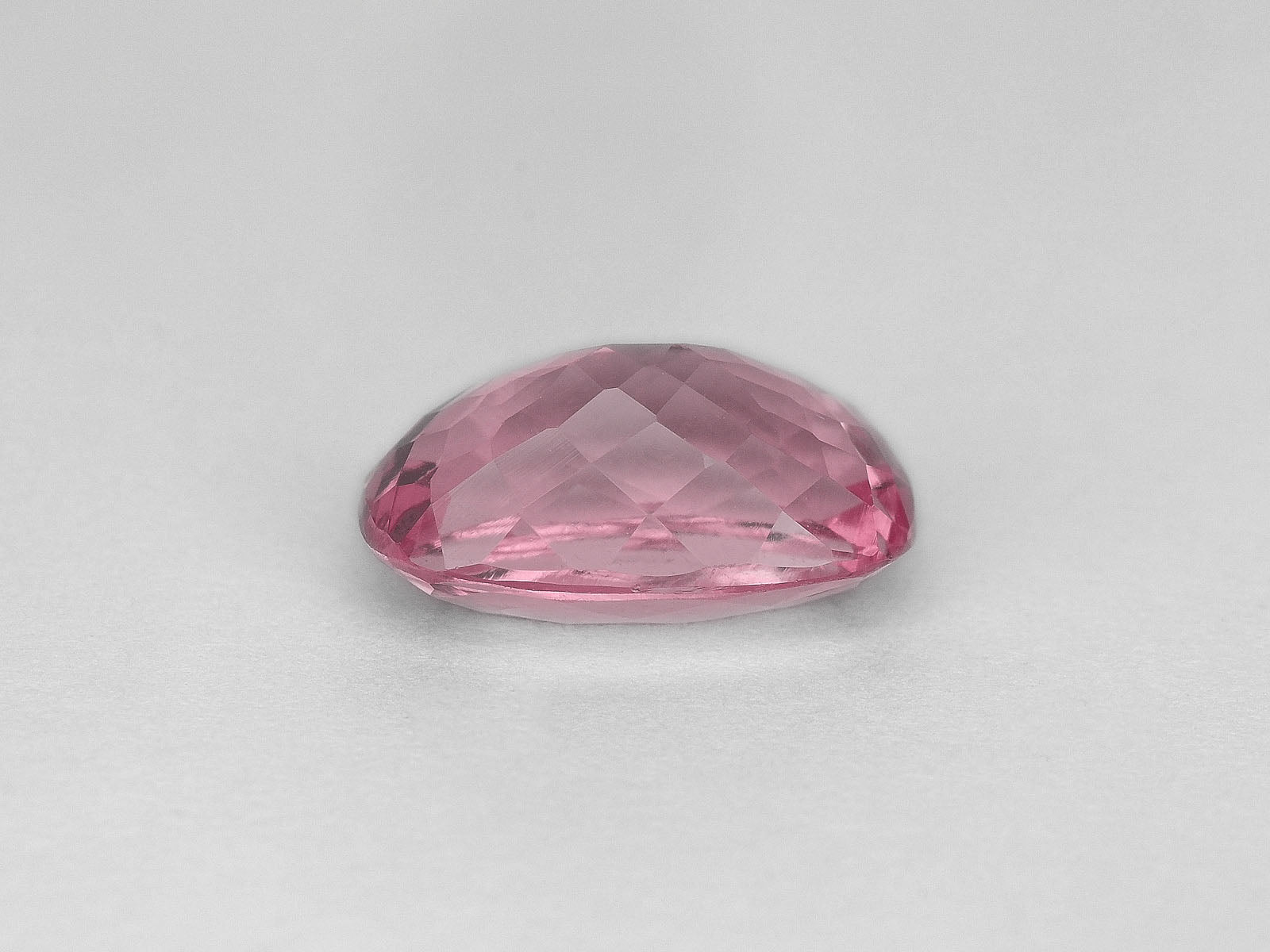 8800047-cushion-bright-pink-igi-sri-lanka-natural-spinel-2.95-ct