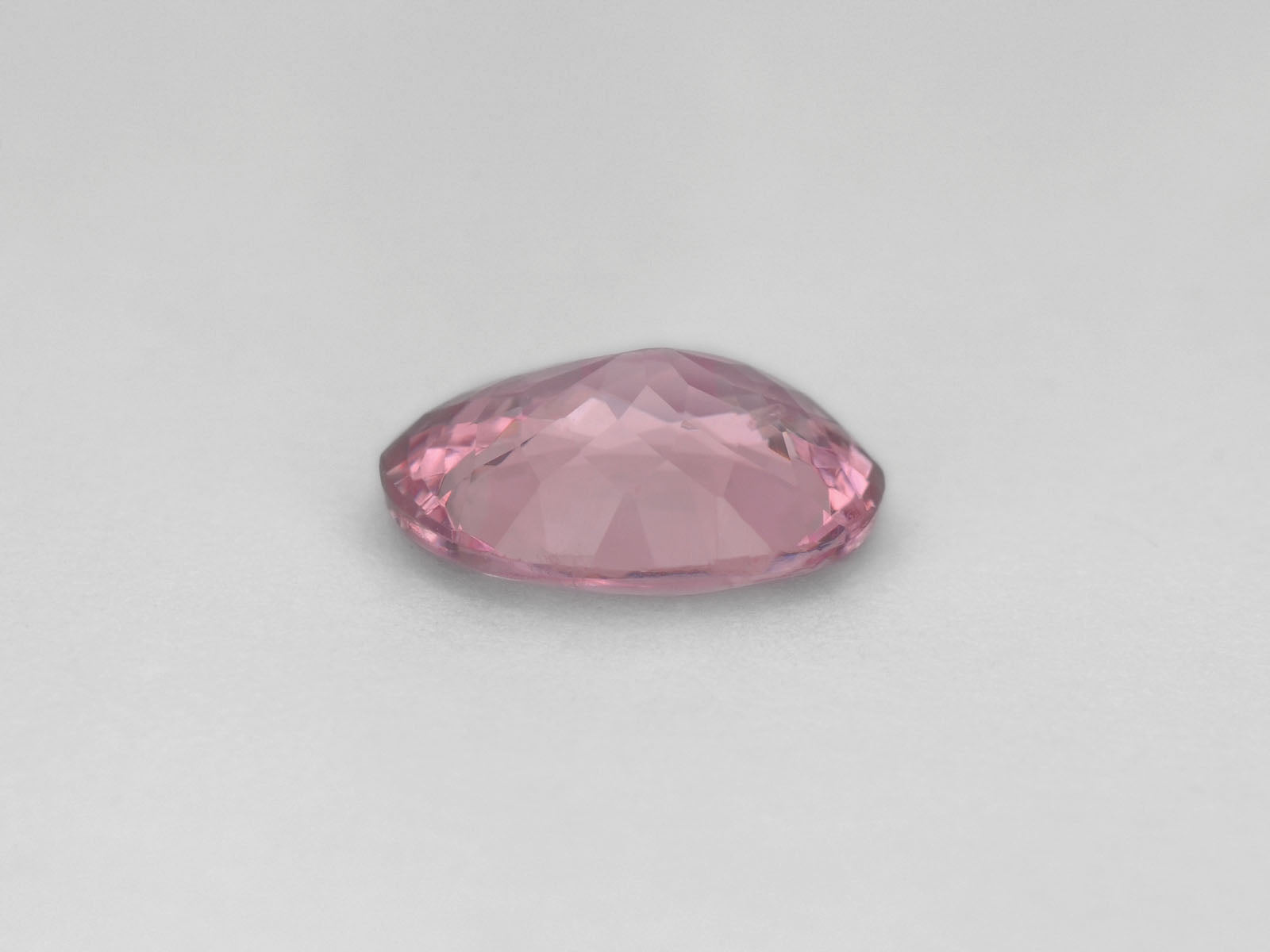 8800055-oval-pastel-pink-igi-sri-lanka-natural-spinel-6.44-ct