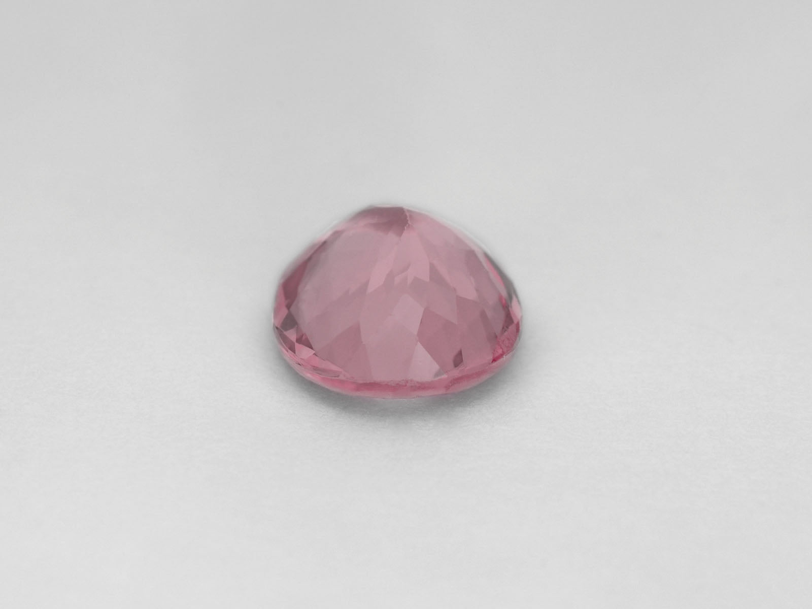 8800055-oval-pastel-pink-igi-sri-lanka-natural-spinel-6.44-ct