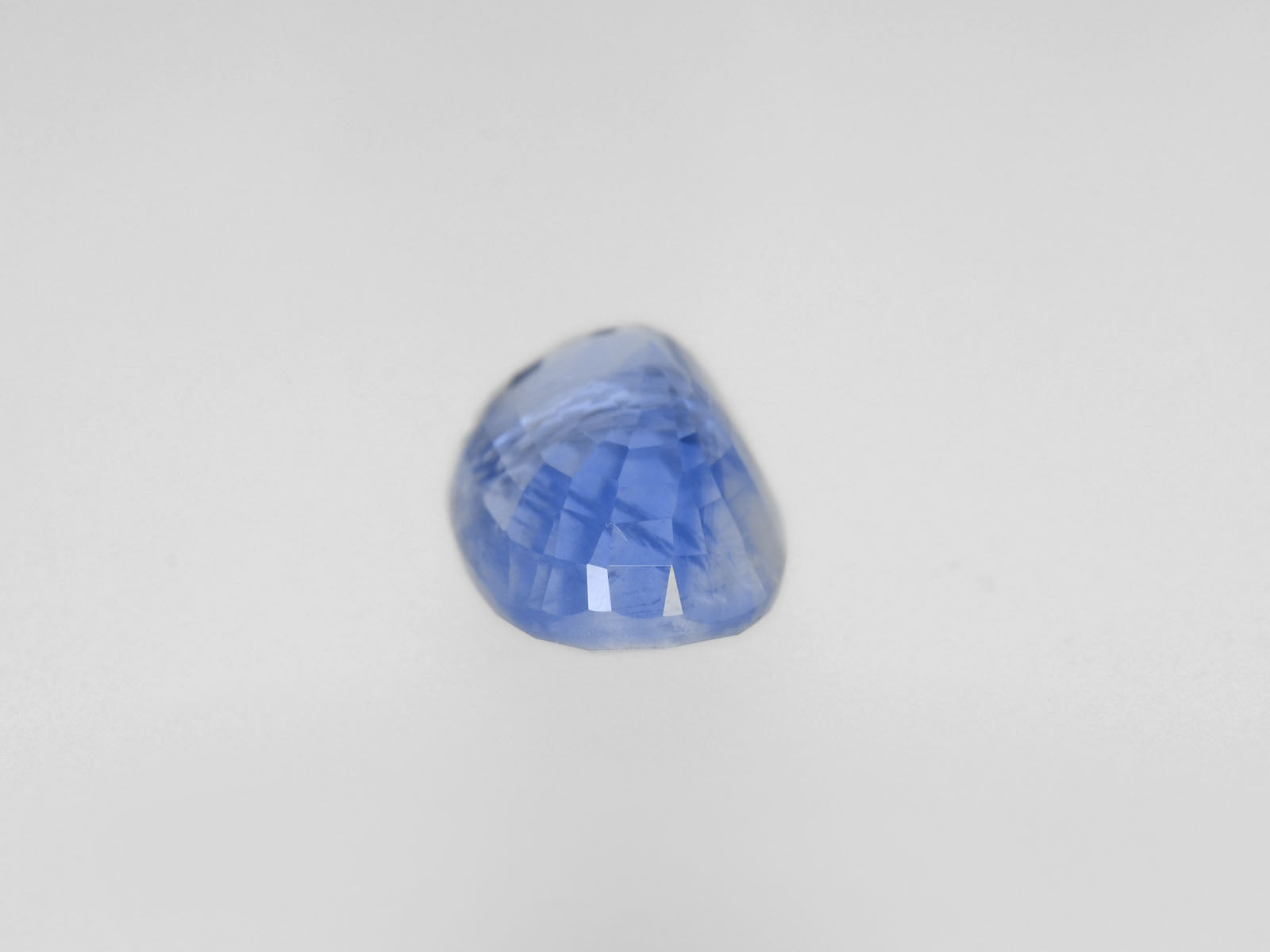 8800504-oval-pastel-blue-gia-grs-kashmir-natural-blue-sapphire-4.46-ct