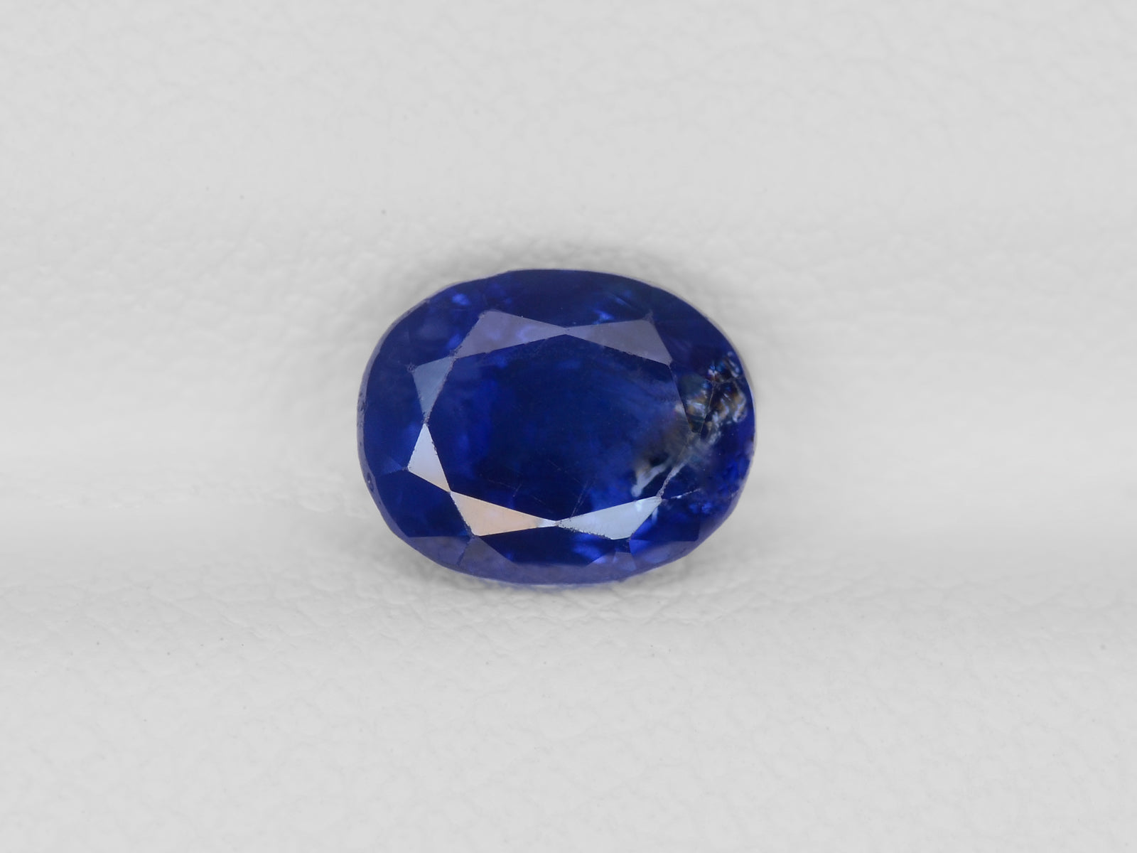 8800806-oval-intense-royal-blue-grs-burma-natural-blue-sapphire-1.58-ct