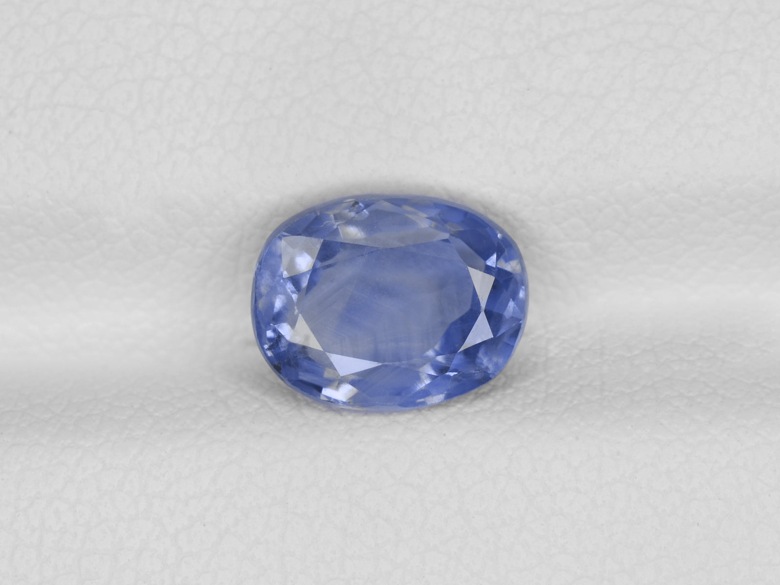 8800708-oval-soft-blue-igi-kashmir-natural-blue-sapphire-2.07-ct