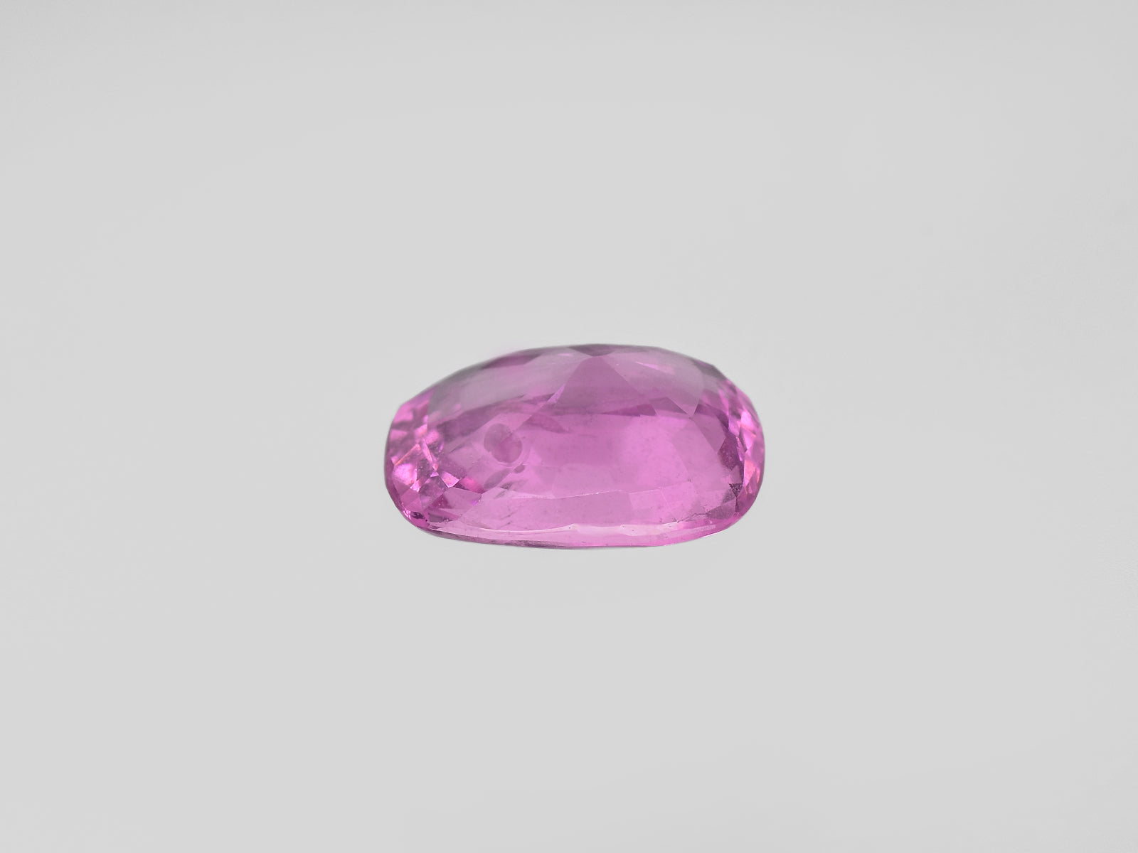 8800684-cushion-soft-pink-red-igi-madagascar-natural-ruby-3.48-ct