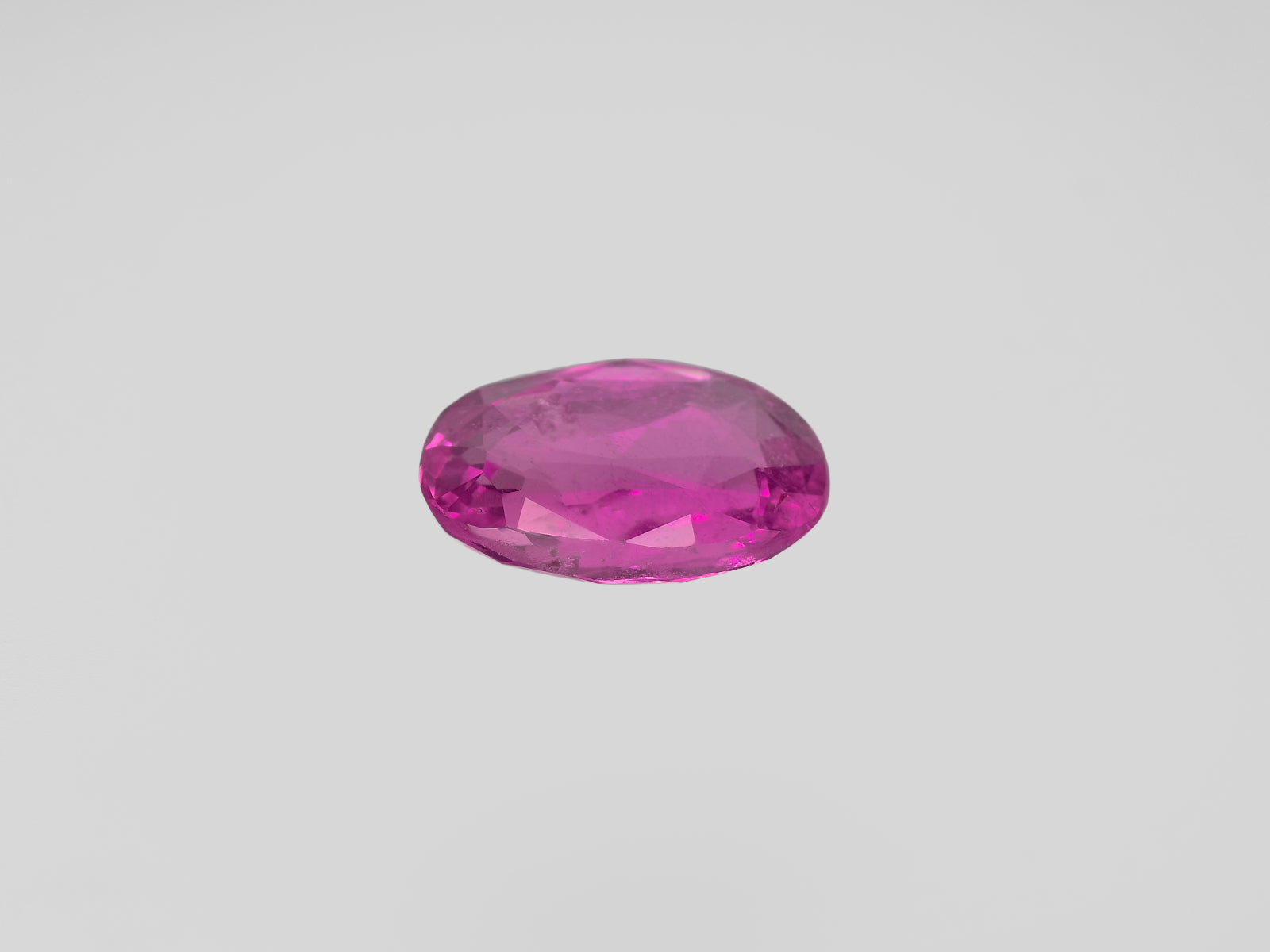 8800702-oval-purple-pink-igi-madagascar-natural-pink-sapphire-2.95-ct
