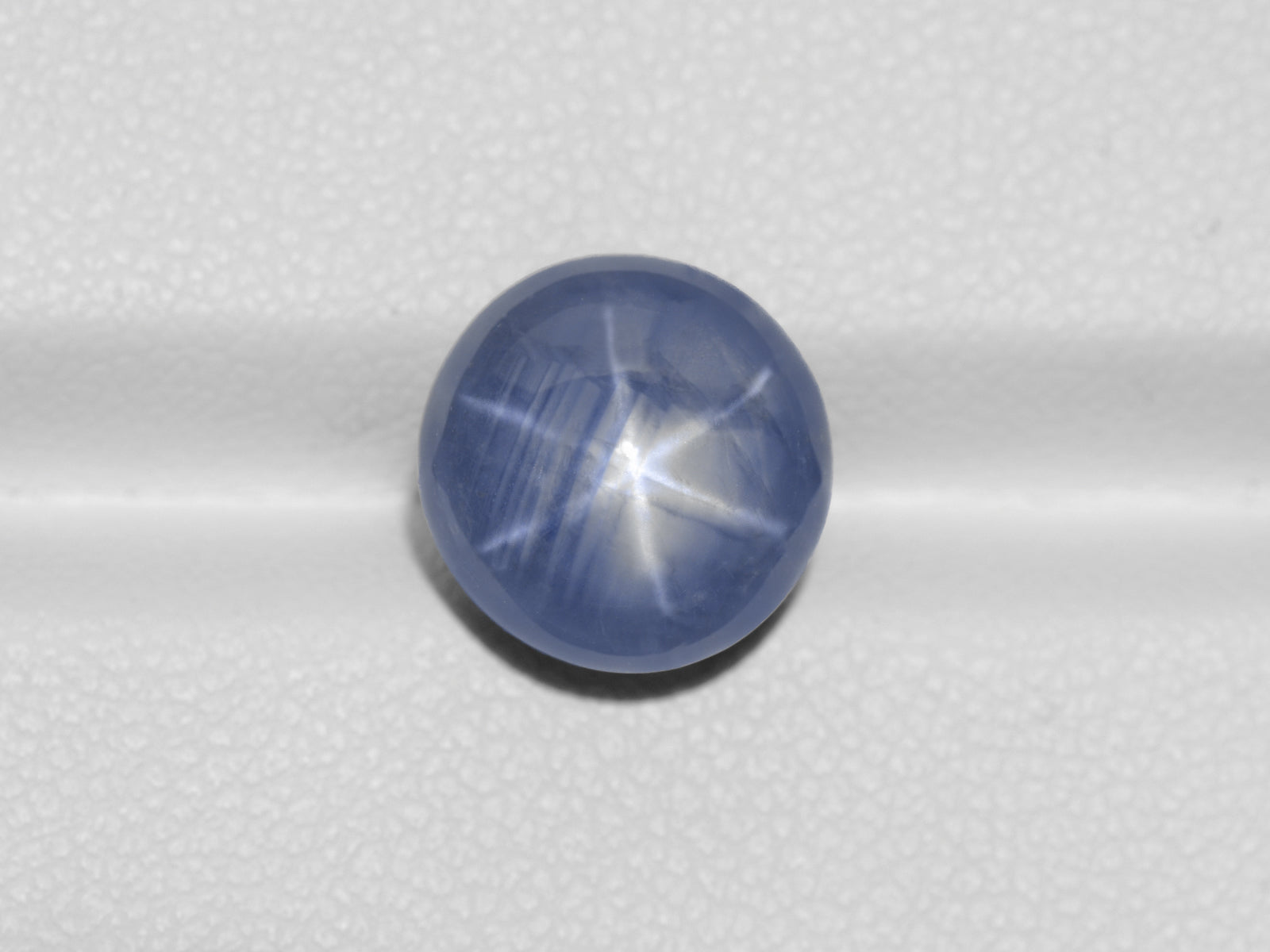 8800743-cabochon-intense-blue-igi-burma-natural-blue-star-sapphire-10.71-ct