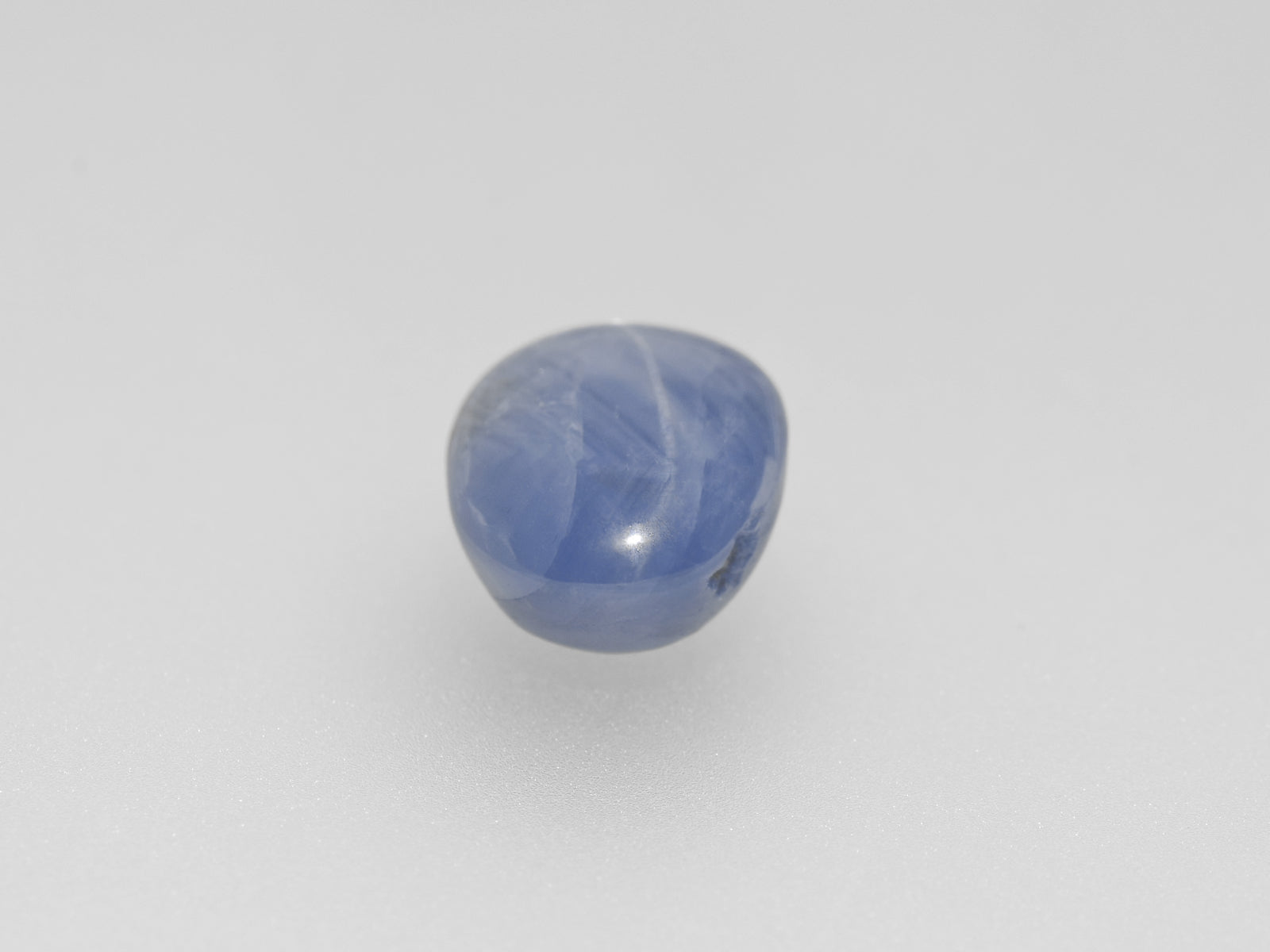 8800750-cabochon-medium-blue-igi-burma-natural-blue-star-sapphire-10.57-ct