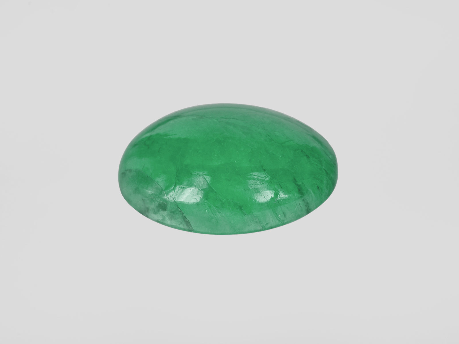 8801136-cabochon-medium-green-russia-natural-emerald-17.28-ct