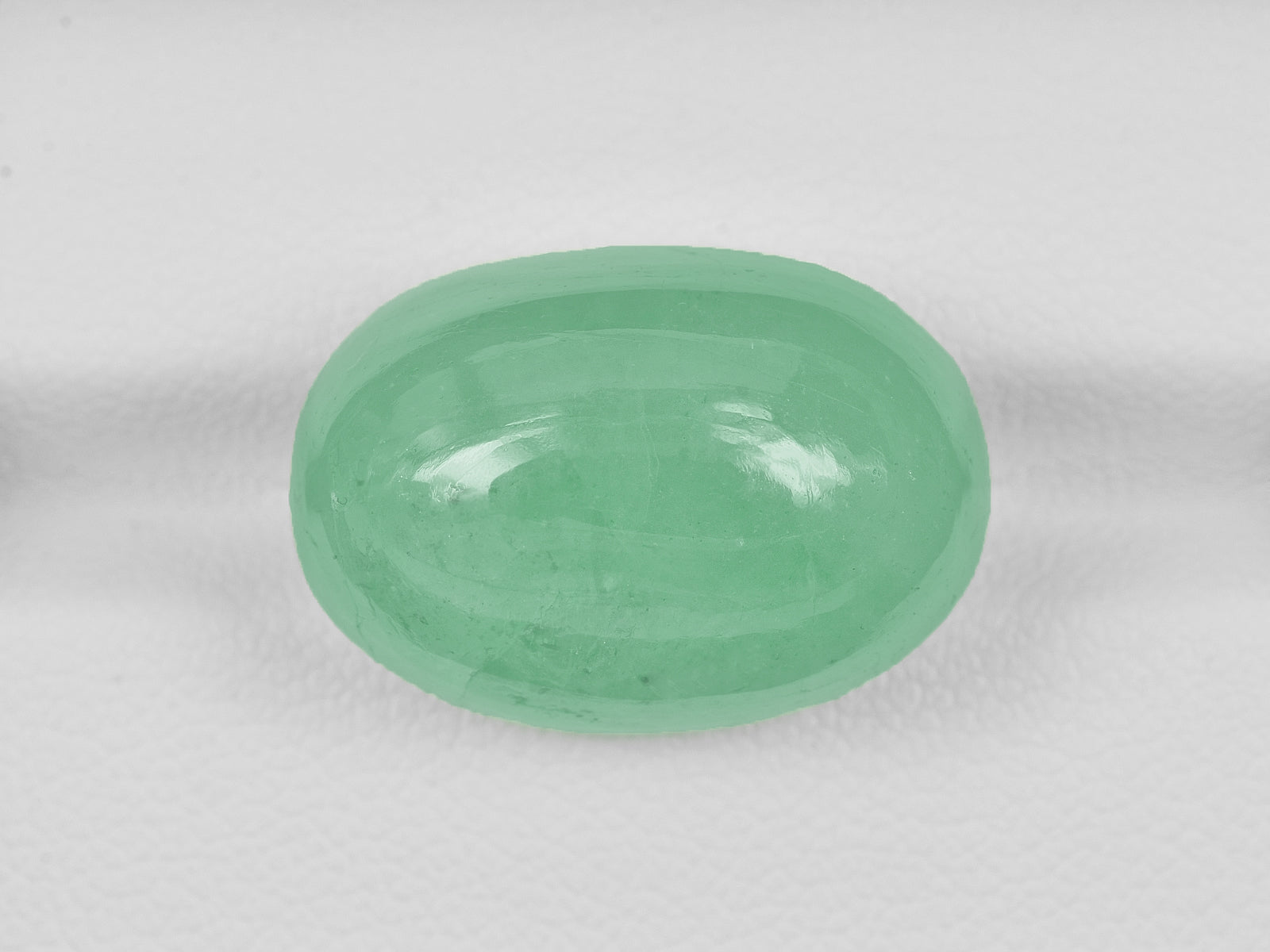 8801140-cabochon-pastel-green-russia-natural-emerald-28.23-ct