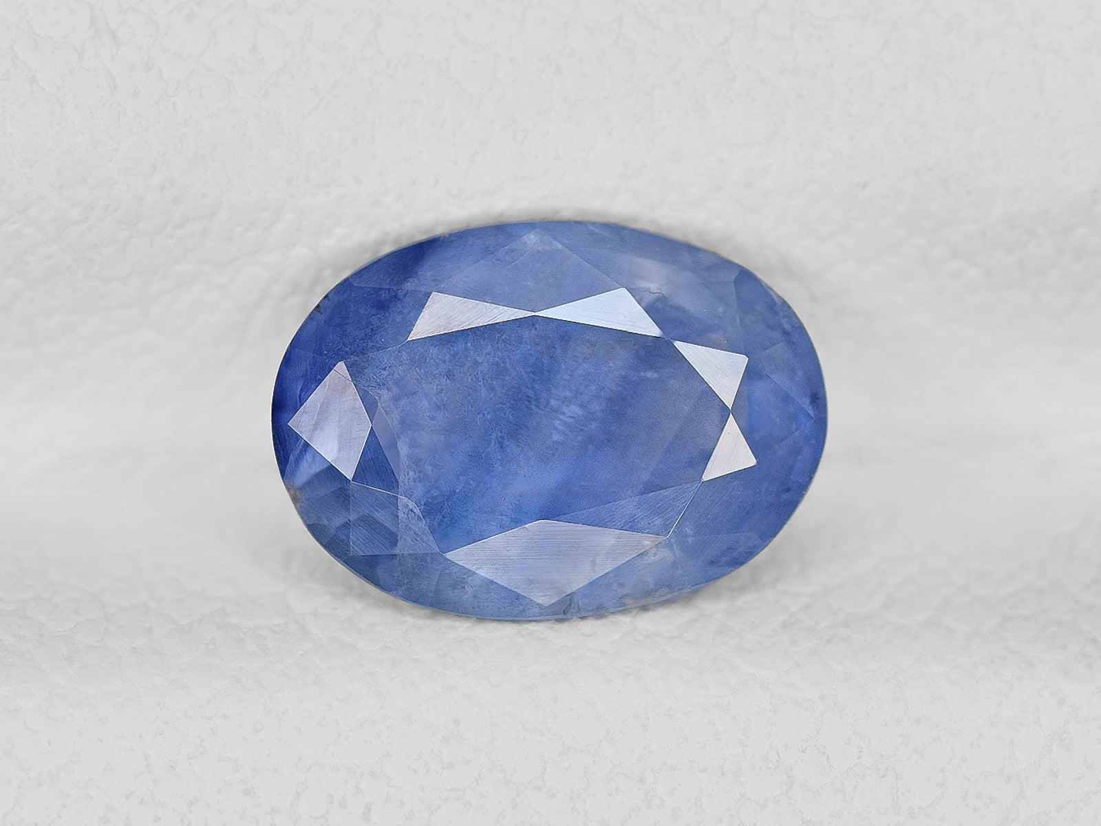 8801949-oval-medium-blue-gia-igi-kashmir-natural-blue-sapphire-1.42-ct
