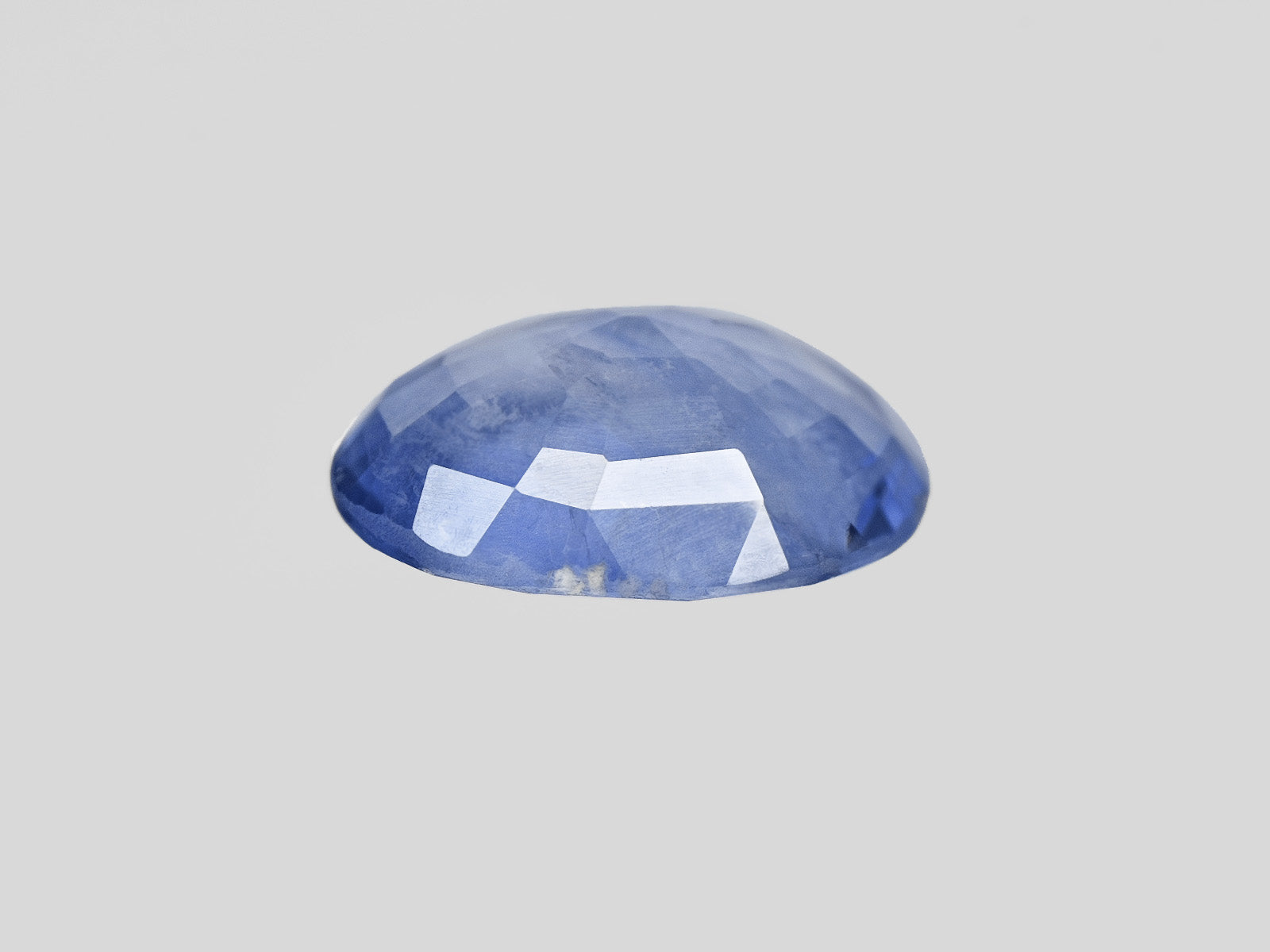 8801949-oval-medium-blue-gia-igi-kashmir-natural-blue-sapphire-1.42-ct