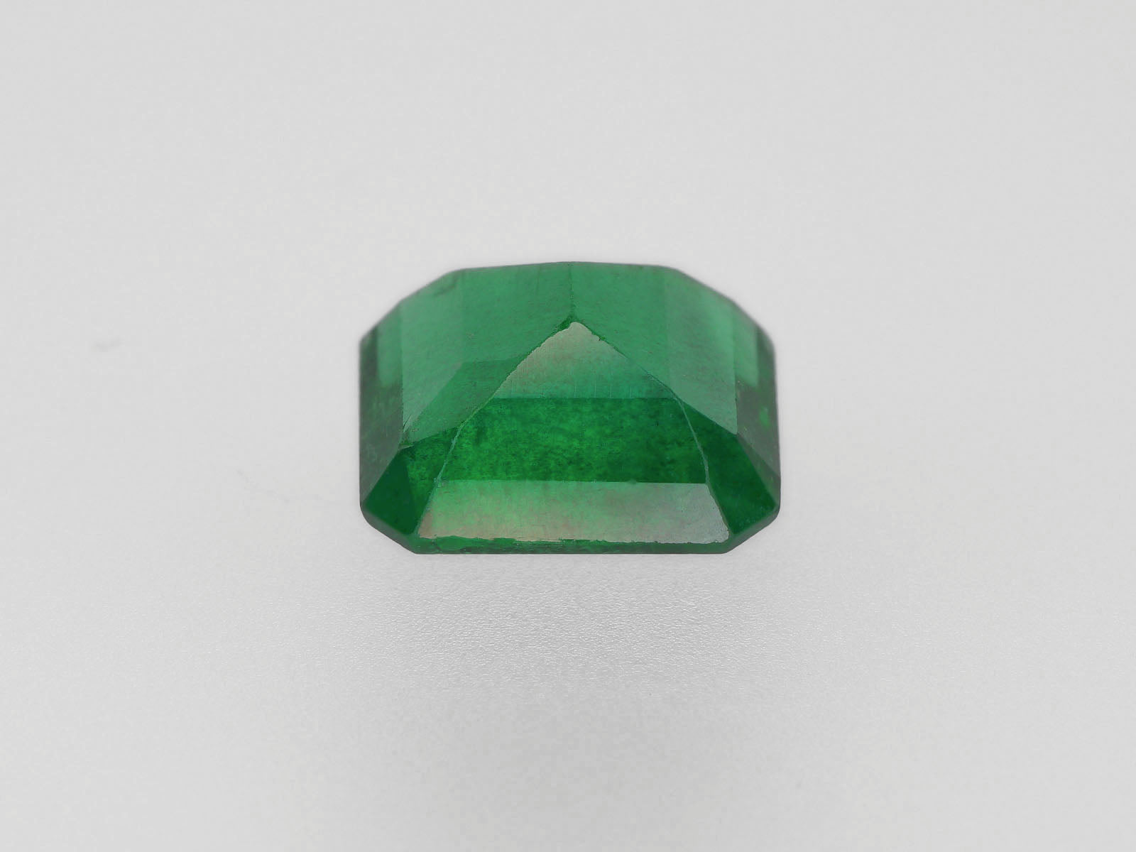 8800458-octagonal-deep-green-grs-zambia-natural-emerald-5.86-ct
