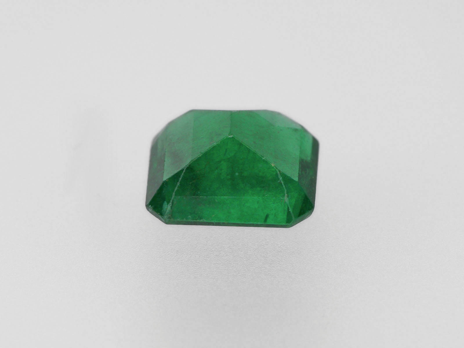 8800458-octagonal-deep-green-grs-zambia-natural-emerald-5.86-ct