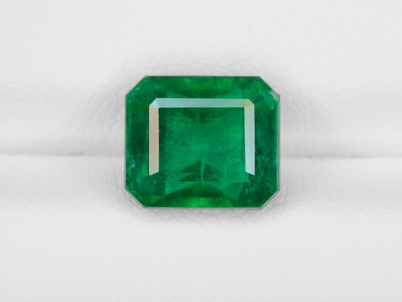 8800458-octagonal-deep-green-grs-zambia-natural-emerald-5.86-ct