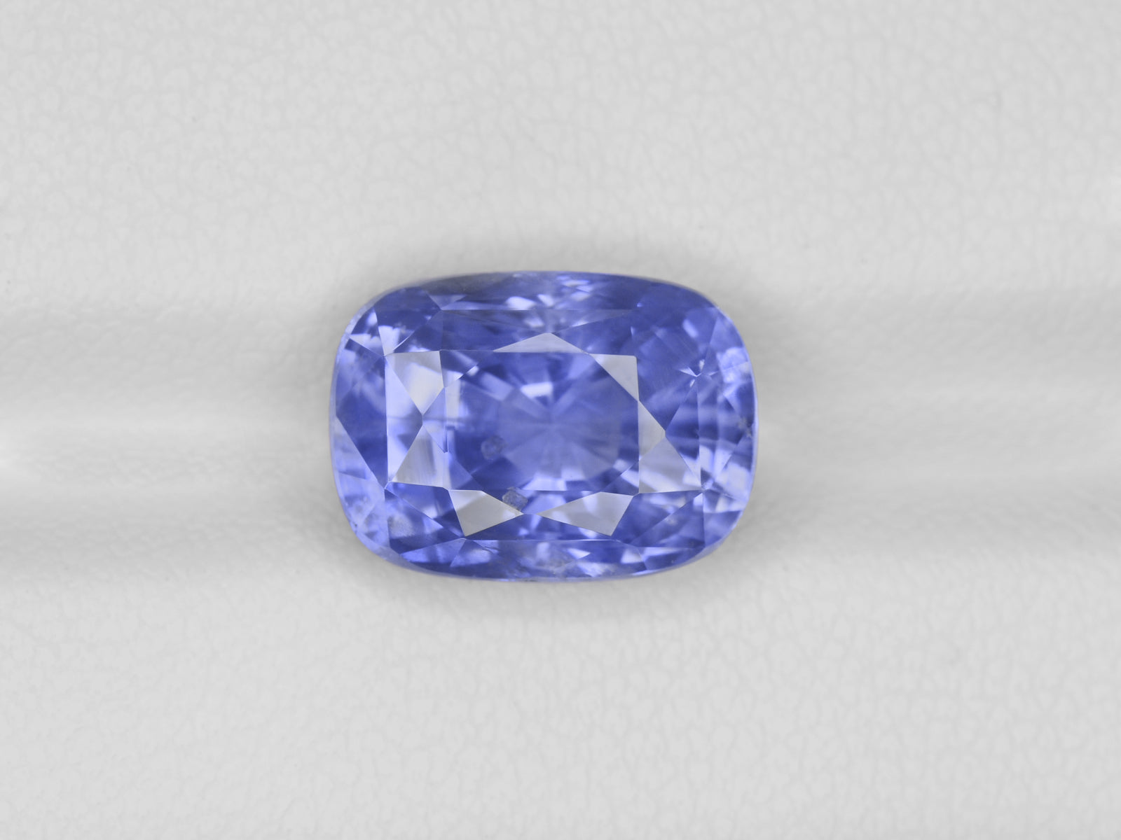 8800919-cushion-lively-violetish-blue-gia-igi-kashmir-natural-blue-sapphire-7.98-ct