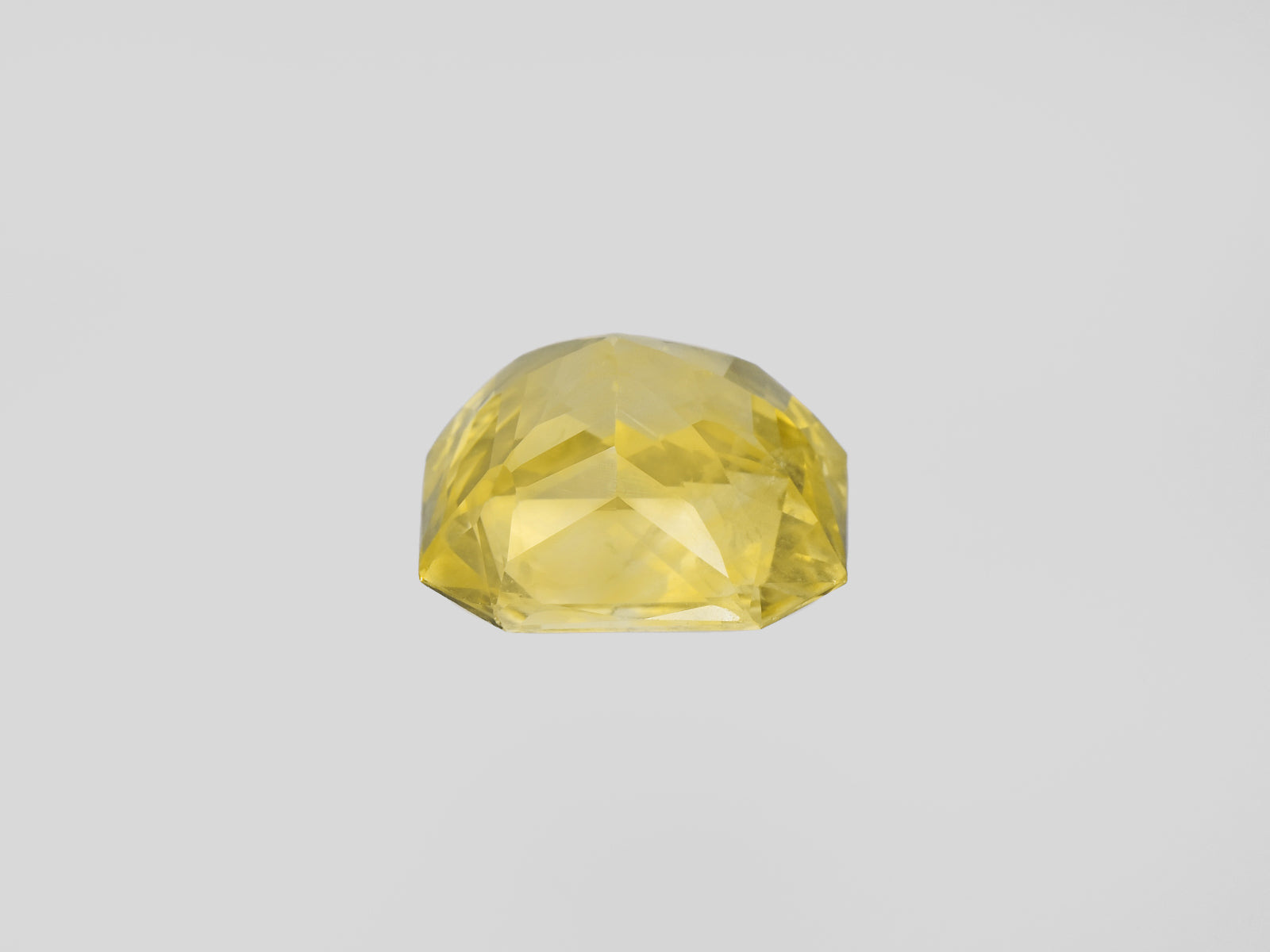 8801000-octagonal-lustrous-intense-yellow-grs-sri-lanka-natural-yellow-sapphire-8.58-ct
