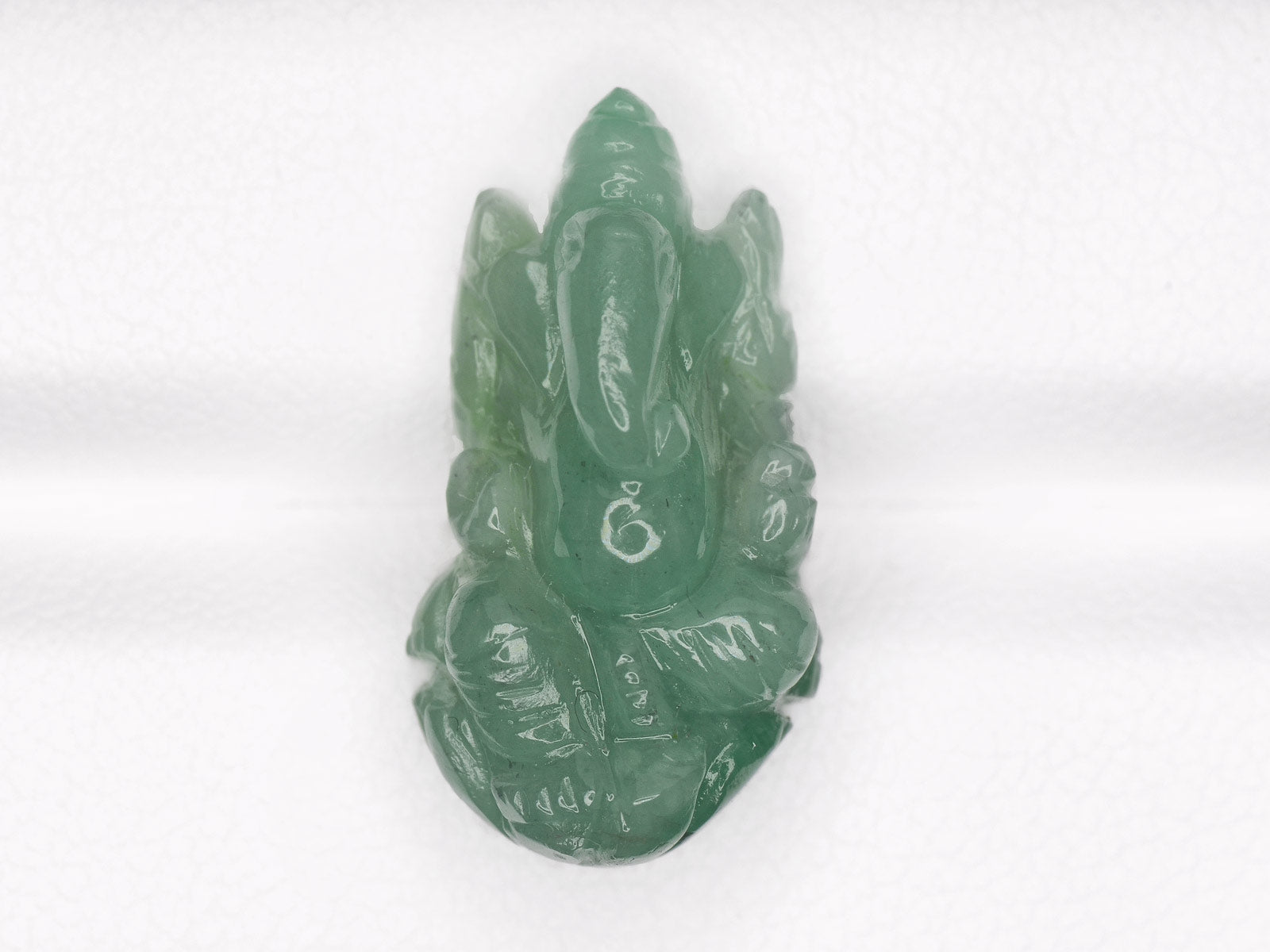 8800755-carved-light-green-igi-zambia-natural-emerald-10.14-ct